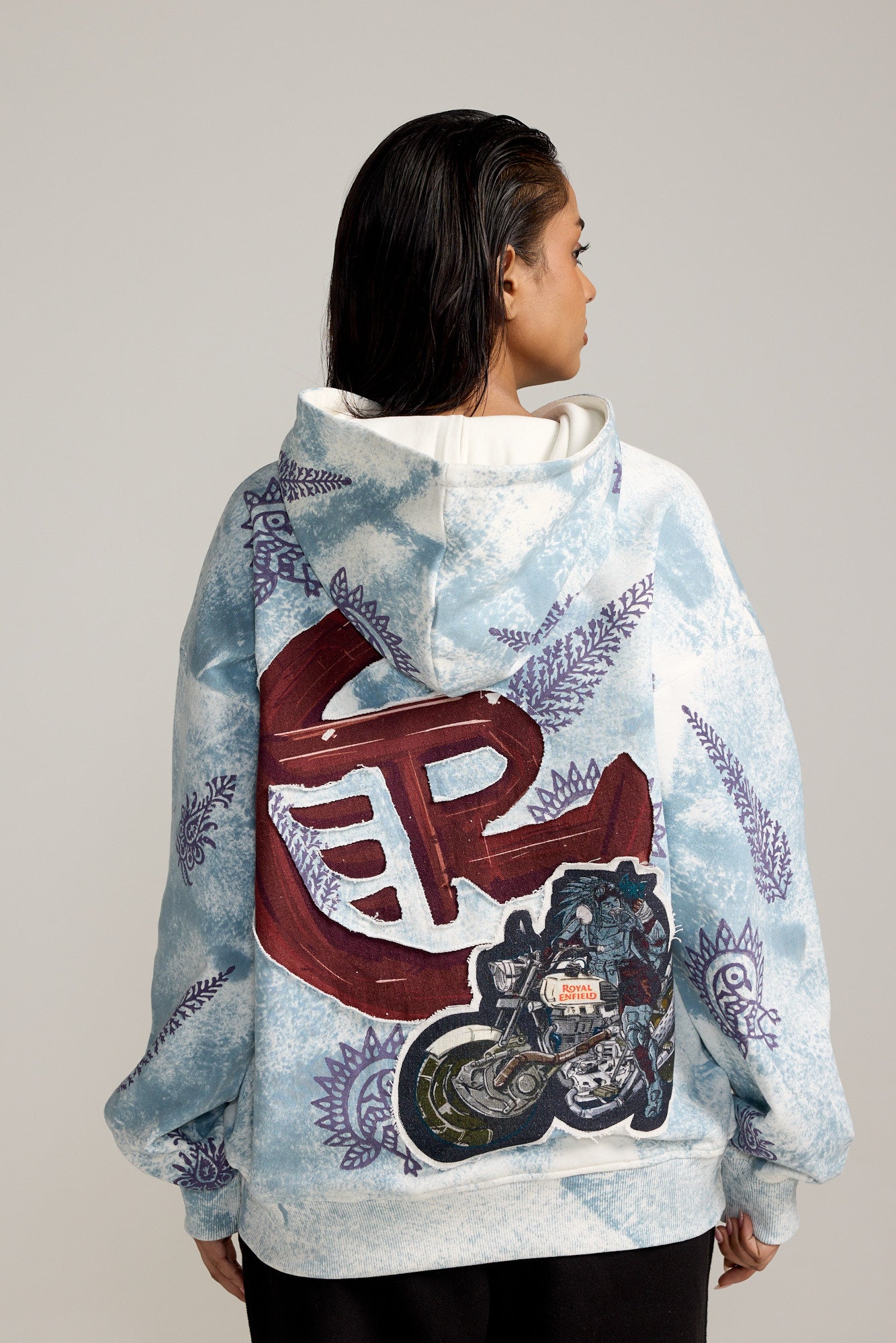 Unisex Beyond Time Handmade - Hoodie