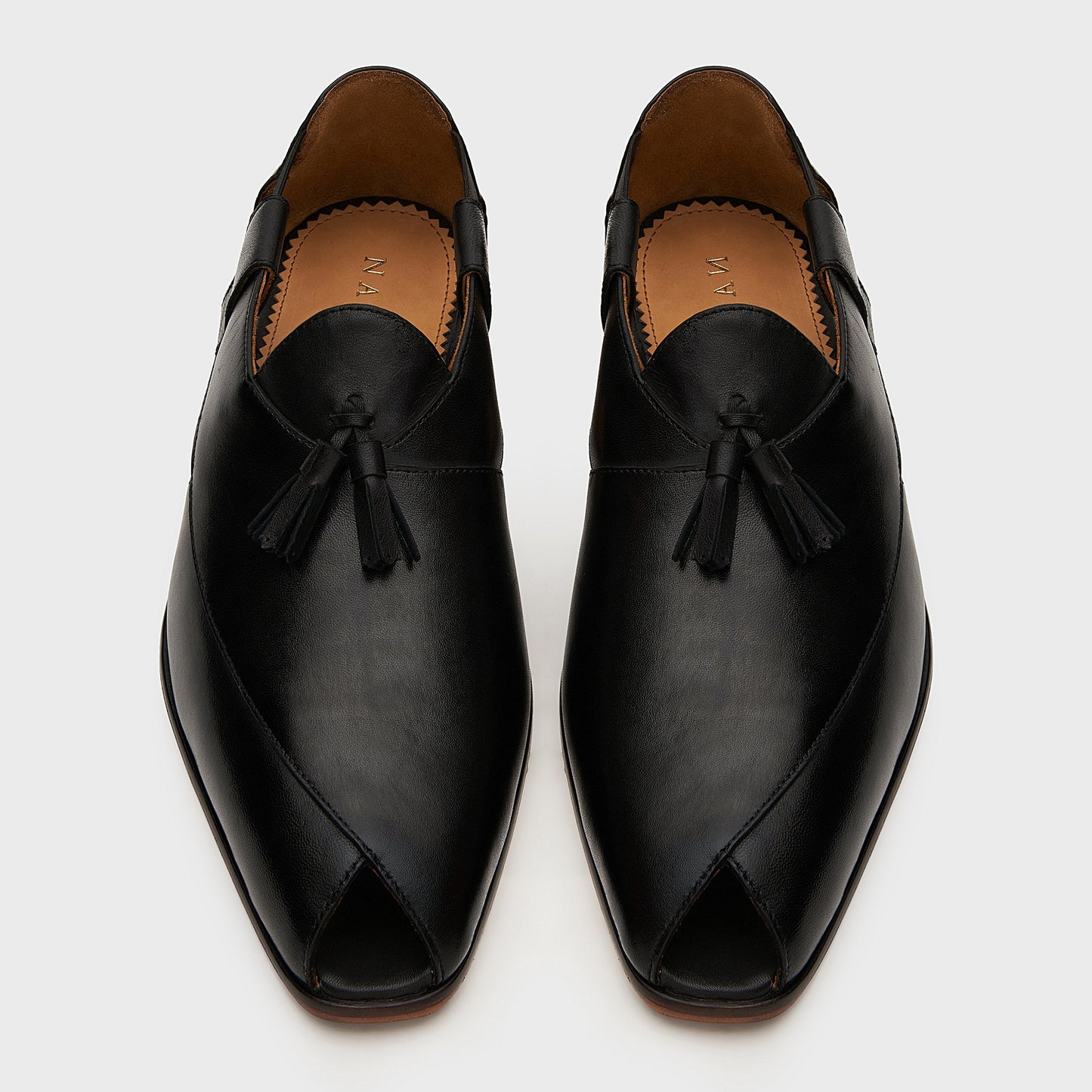 Peshauri Tassel | Black Leather