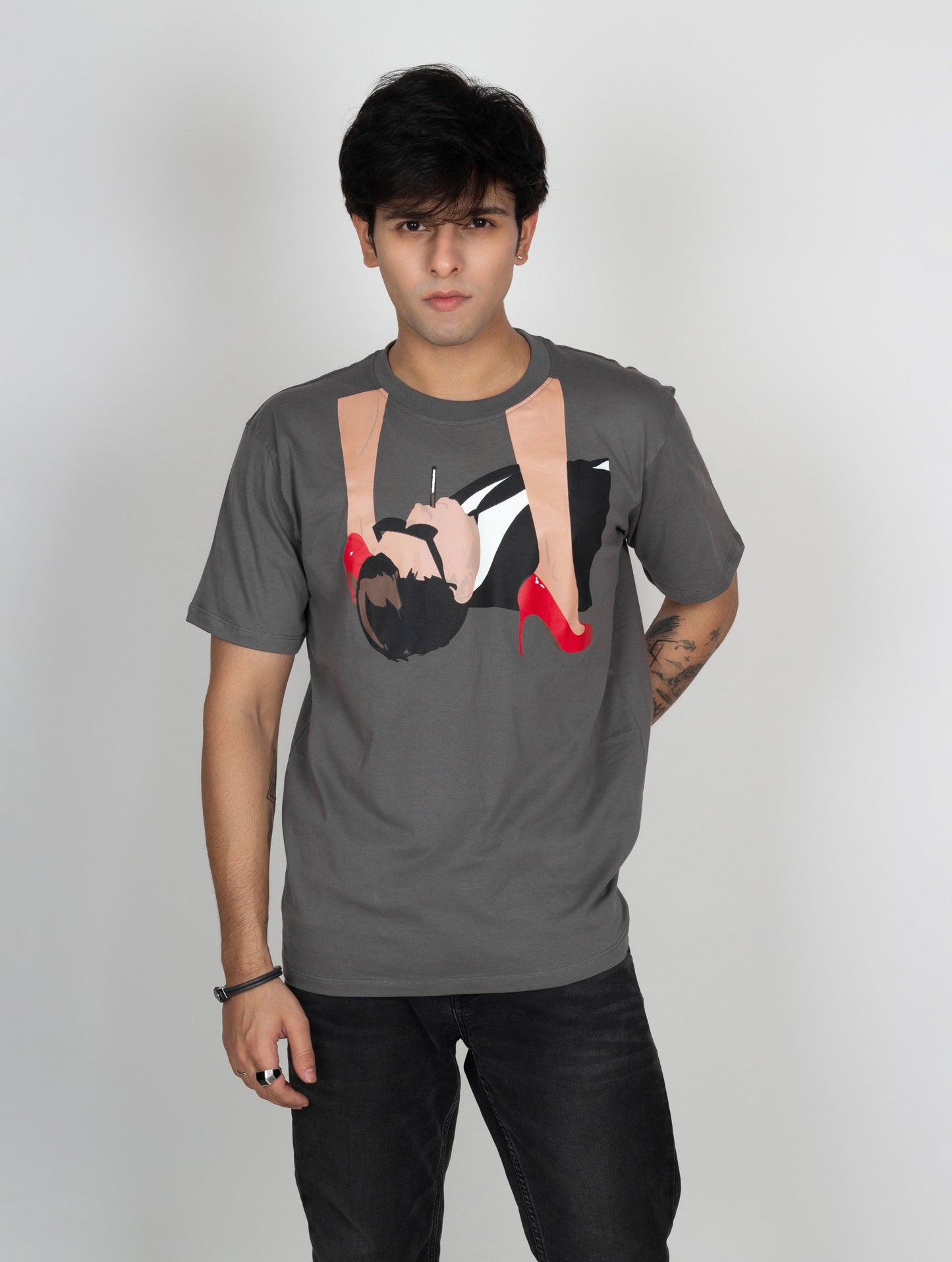 Unisex SATURDAY NIGHT TEE