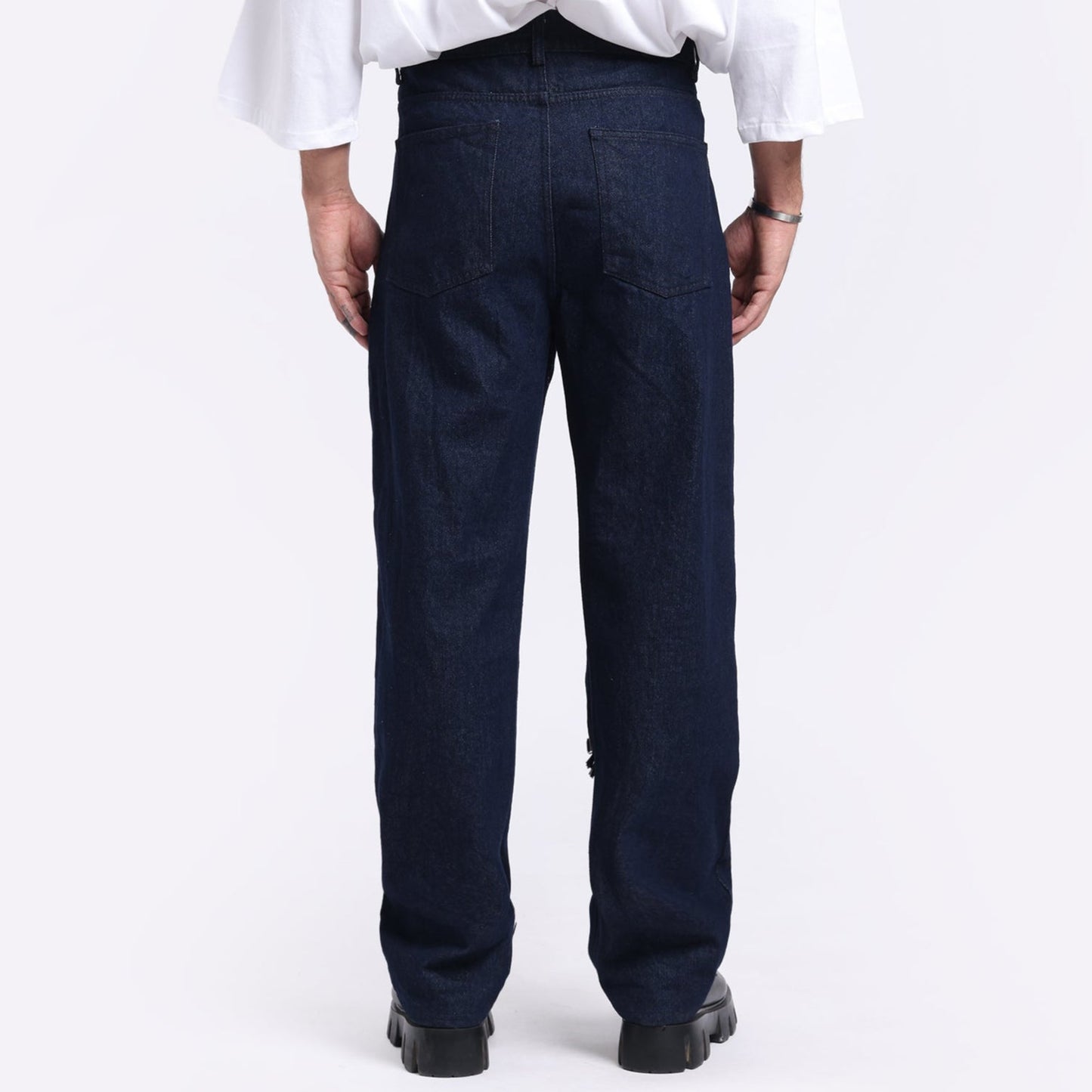 CROWN STONE JEANS