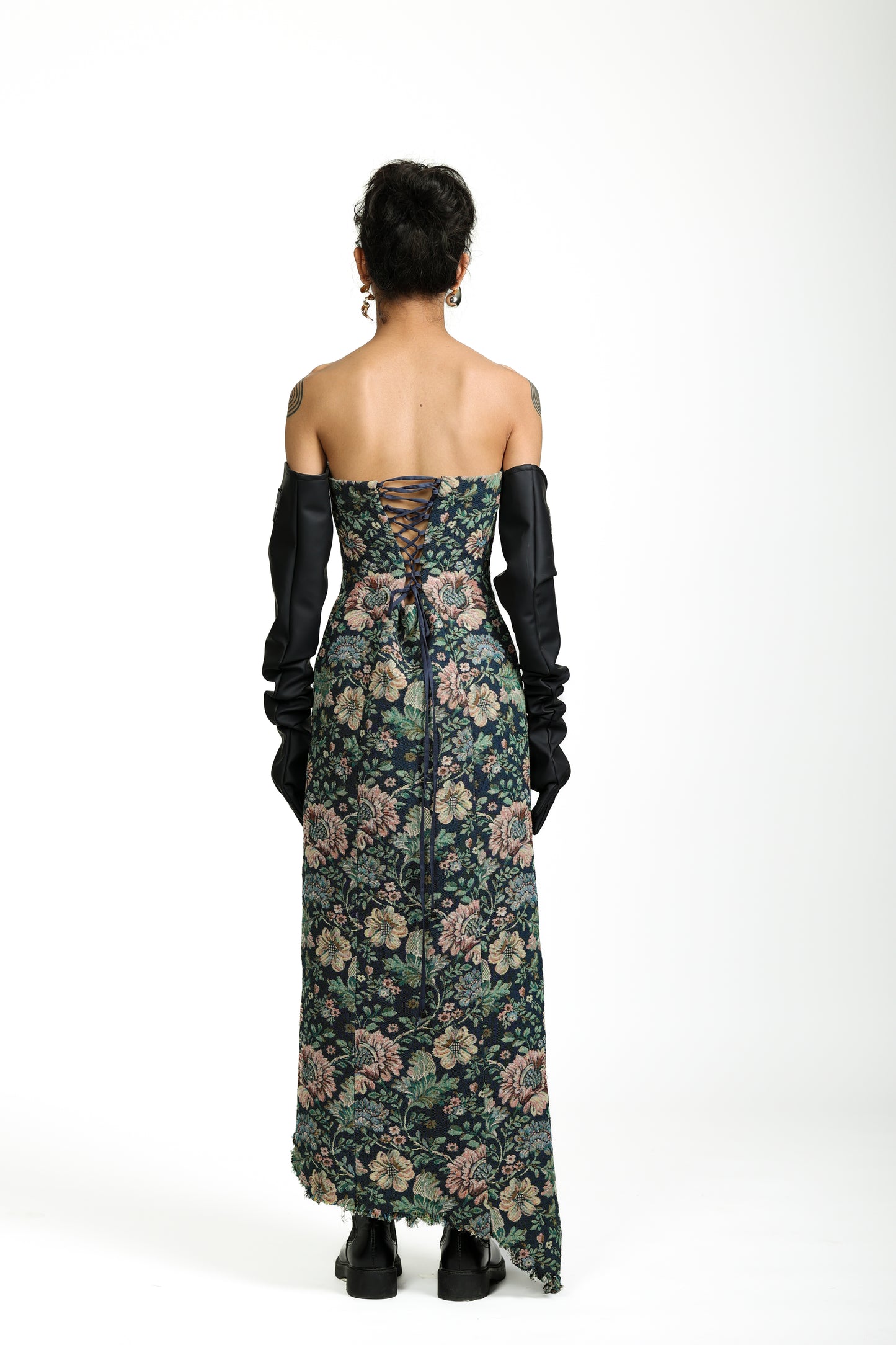 SOFA DRESS