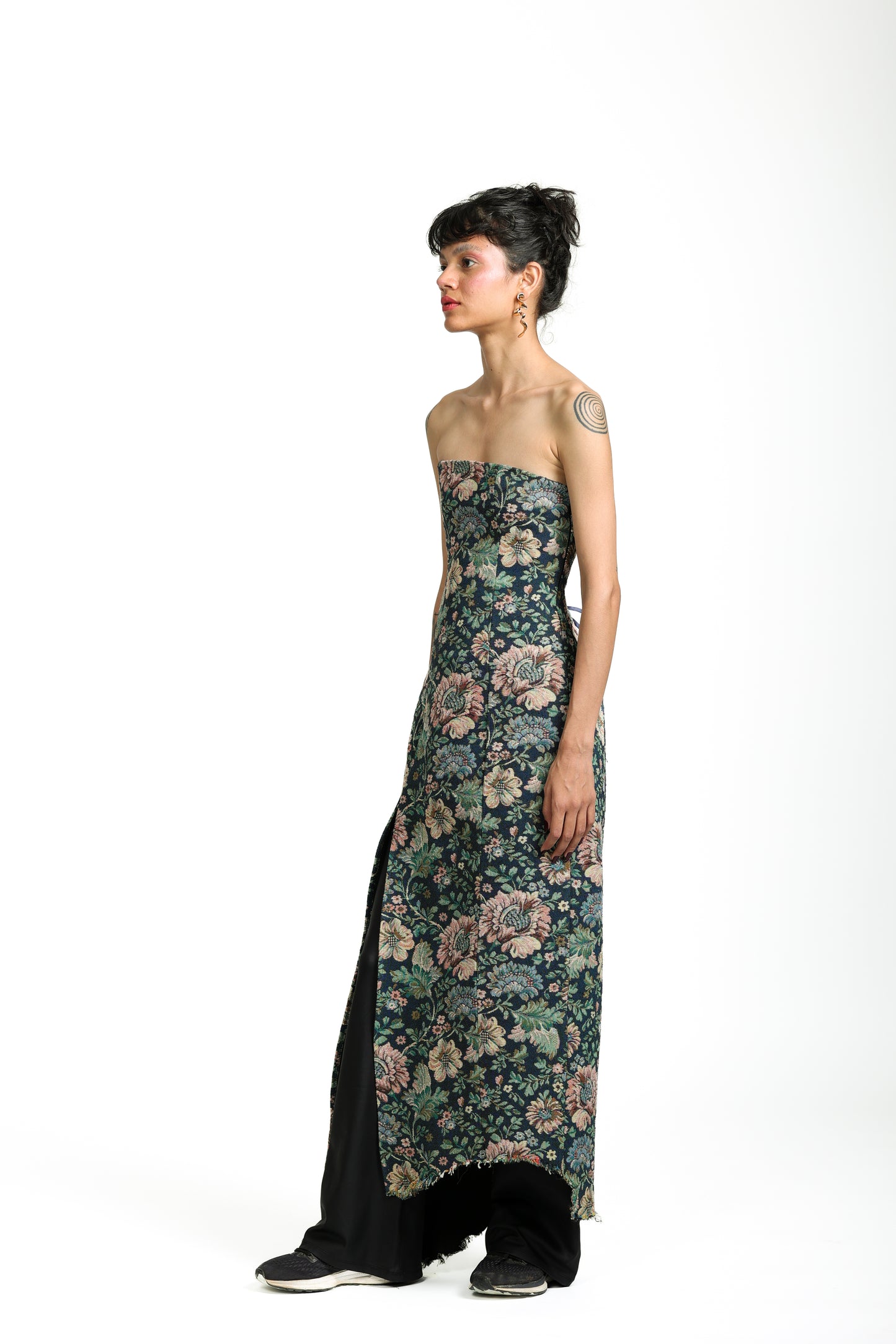SOFA DRESS