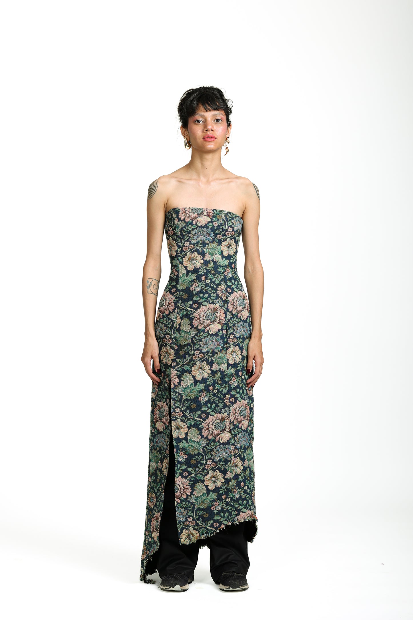 SOFA DRESS
