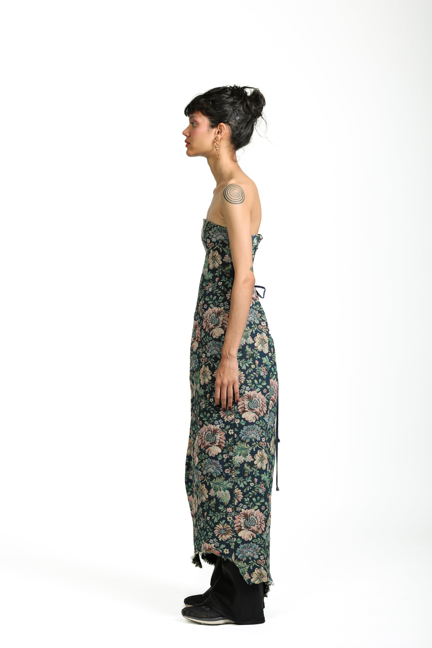 SOFA DRESS