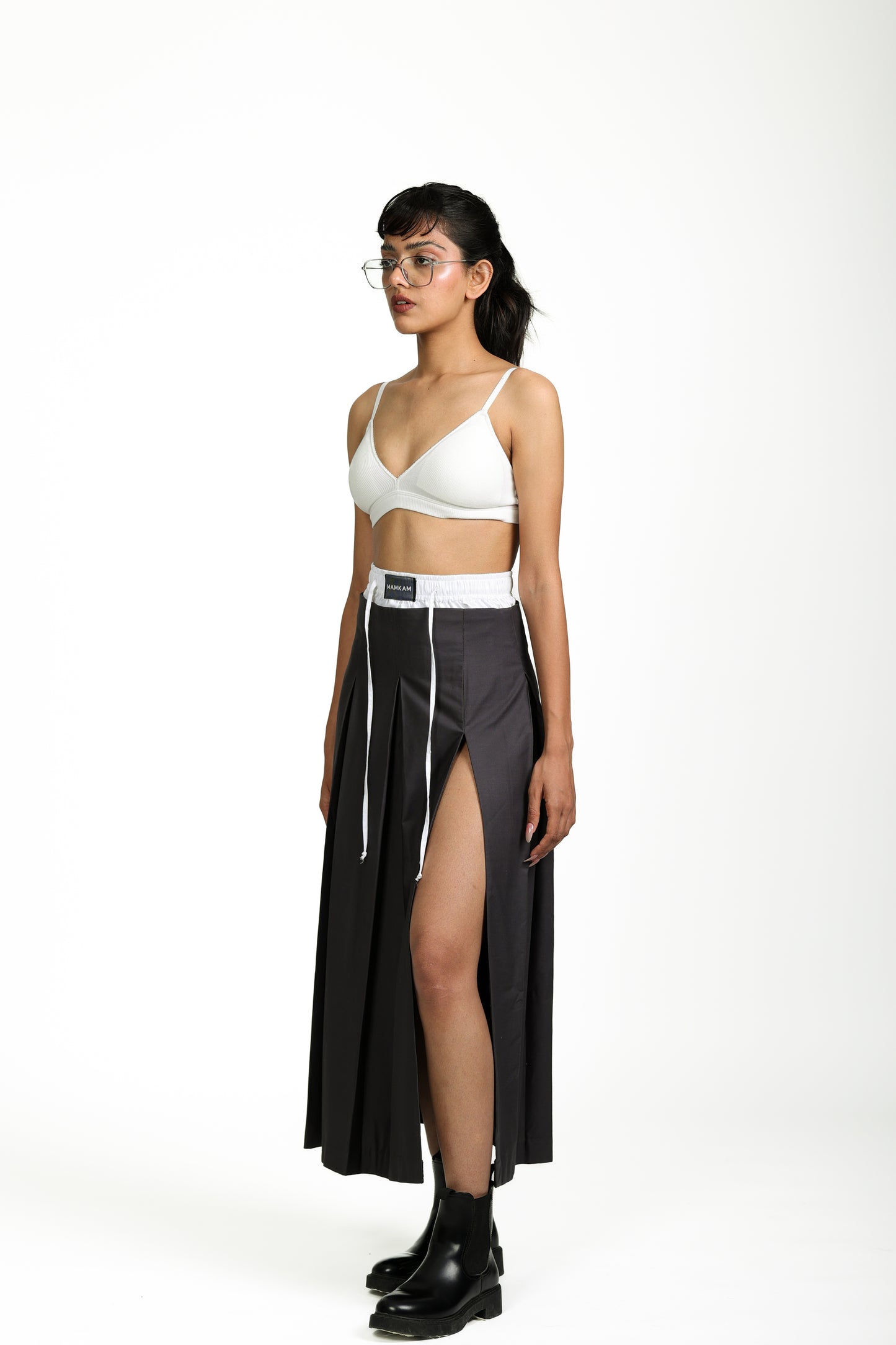 NO-NUN SKIRT