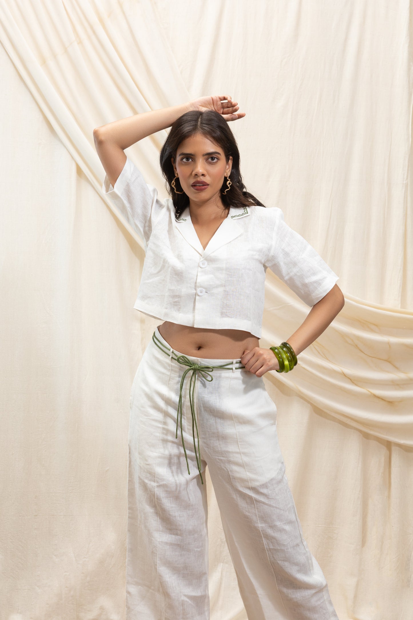 Tailored pants with tie up