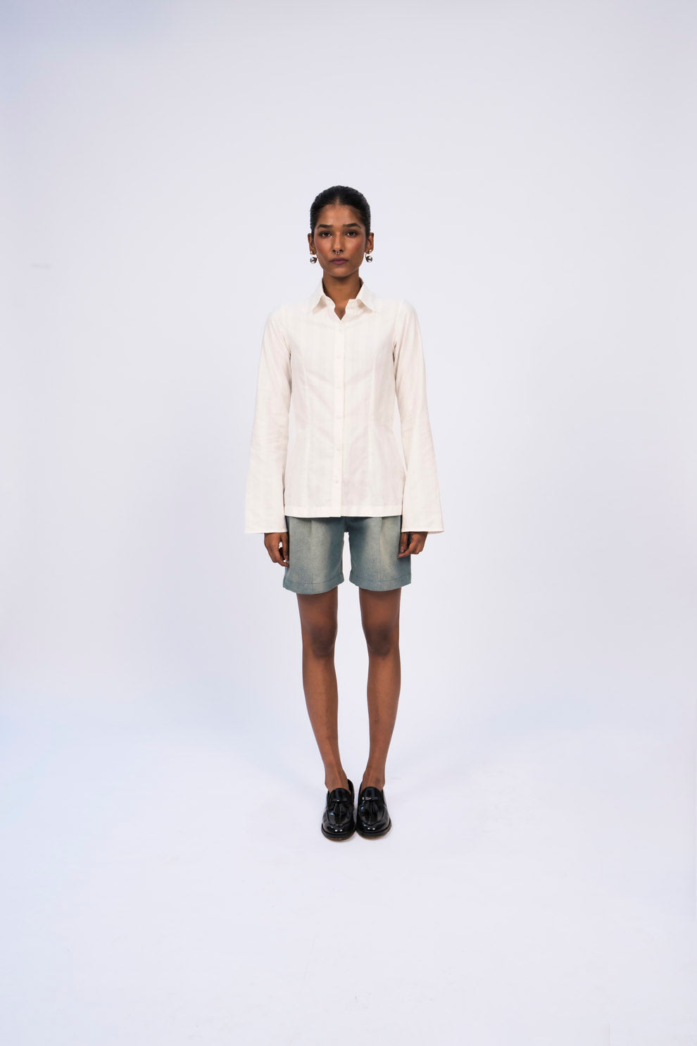 VERTICAL STRIPE SHIRT