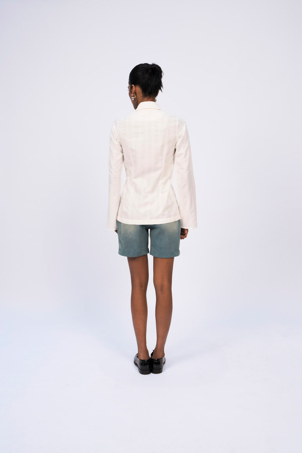 VERTICAL STRIPE SHIRT