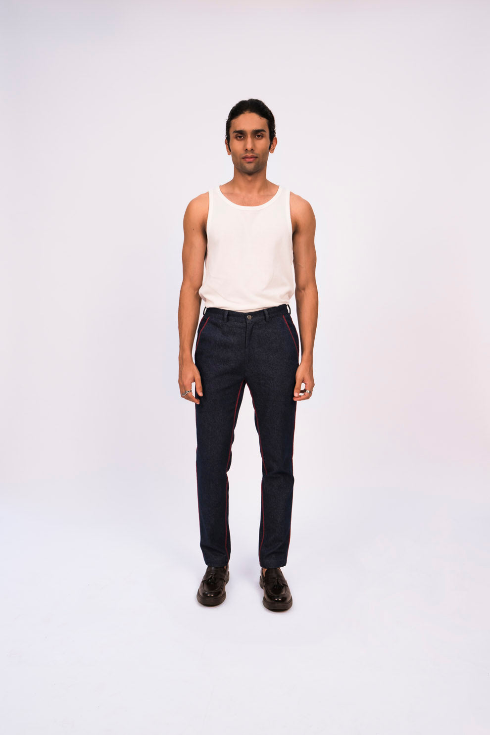 CONTRAST PIPING PANT