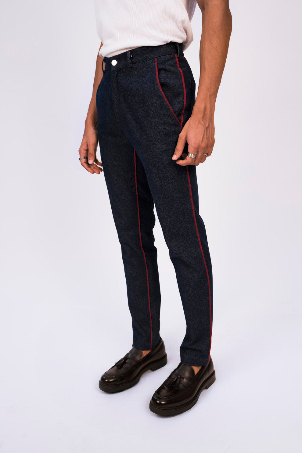 CONTRAST PIPING PANT
