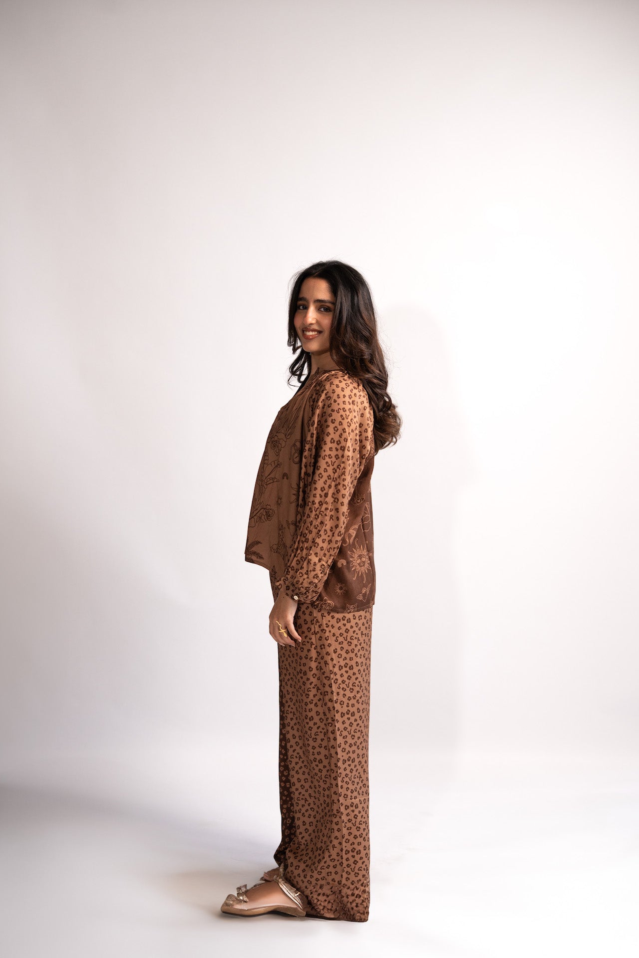 Safari balloon sleeve top + Pants