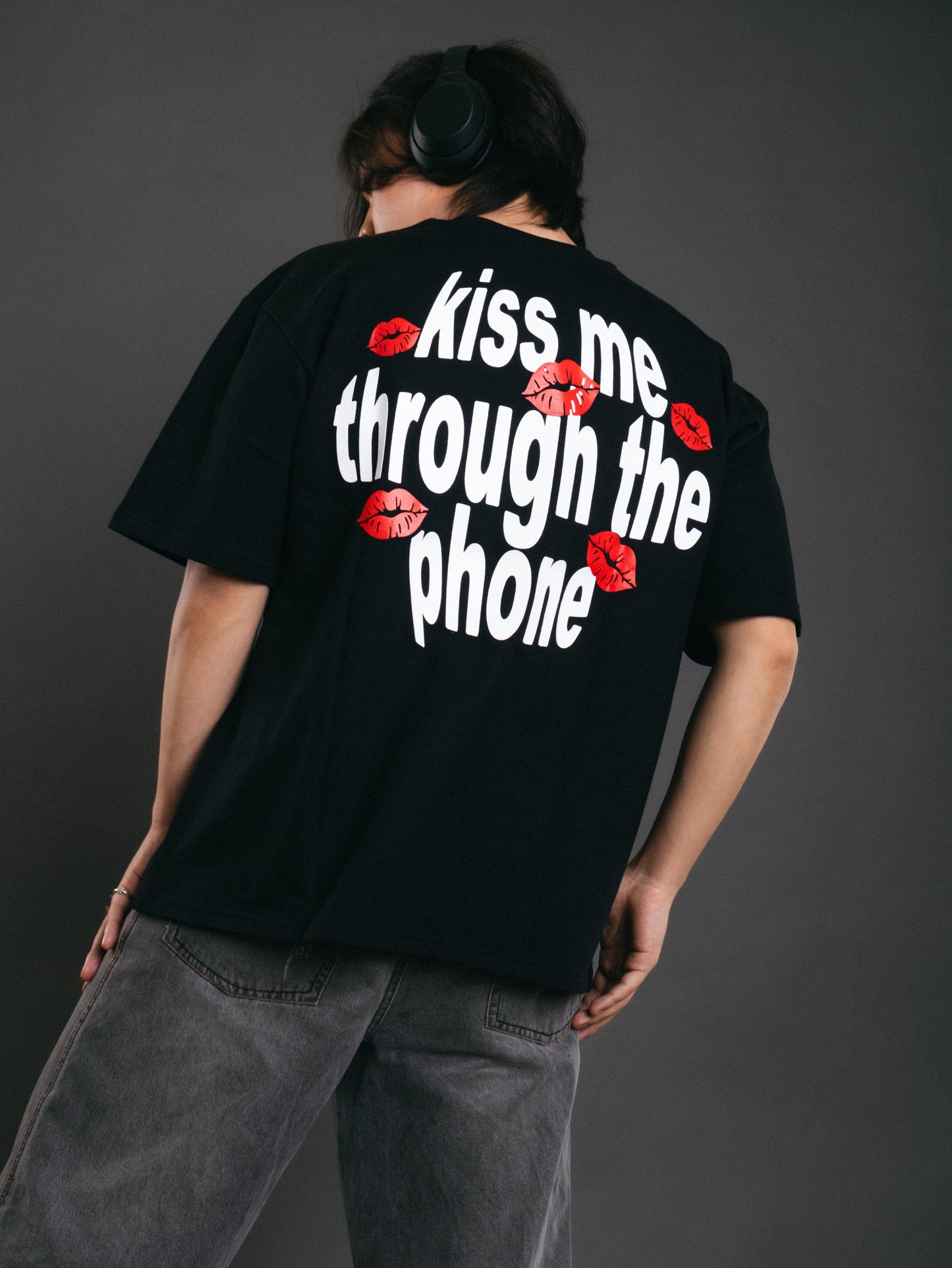 Unisex Phone Kiss Black T-shirt