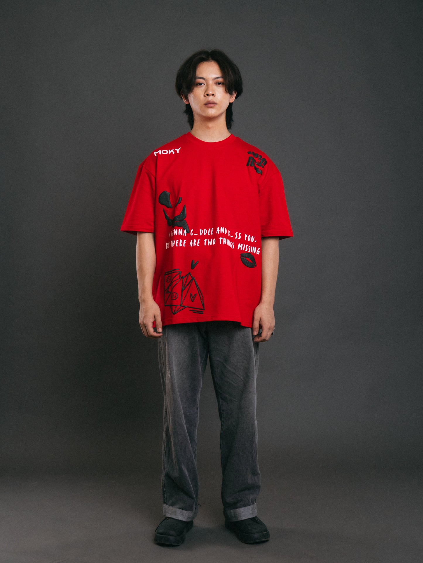 Unisex Kiss & Cuddles Red T-shirt