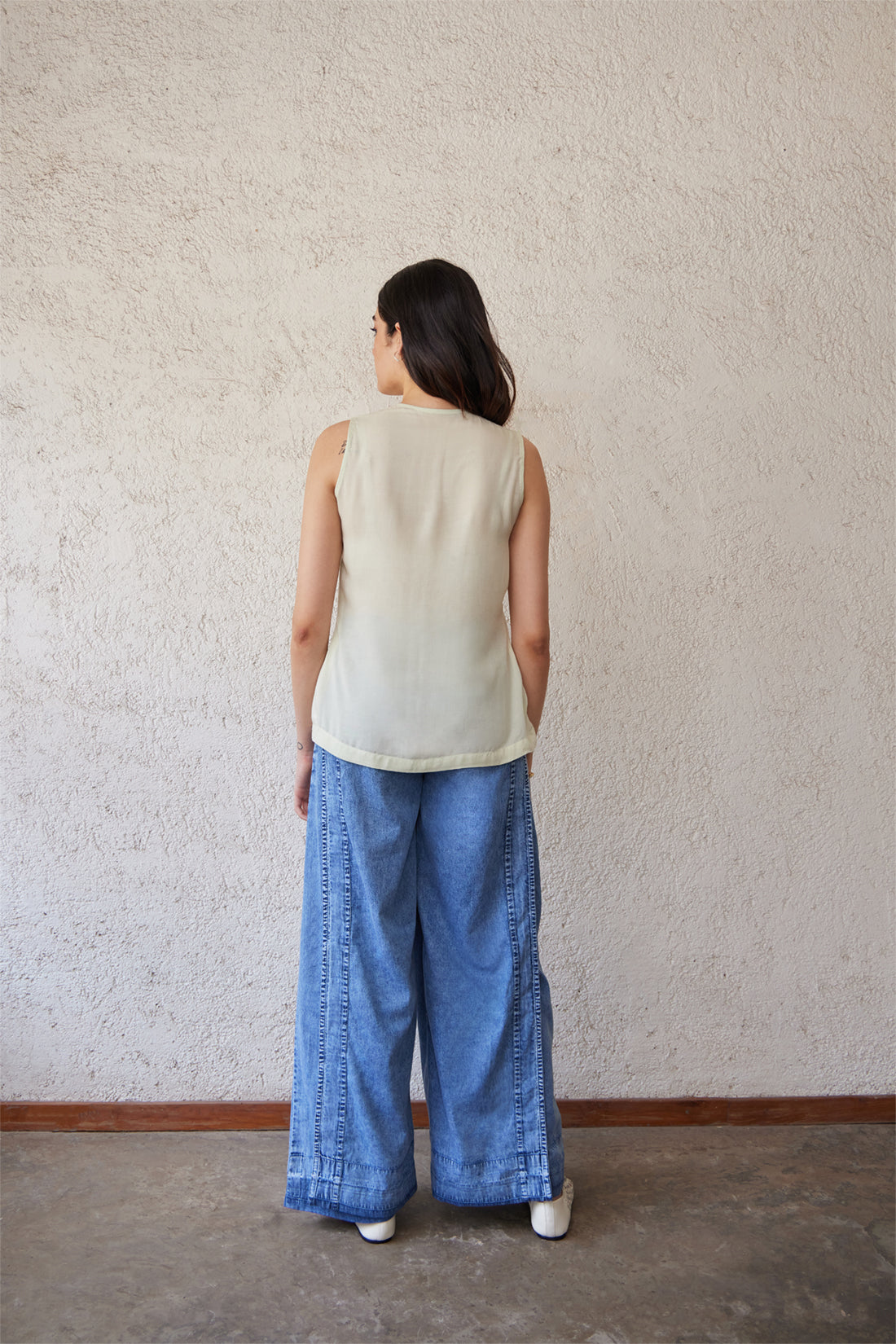 OVERTIE TOP