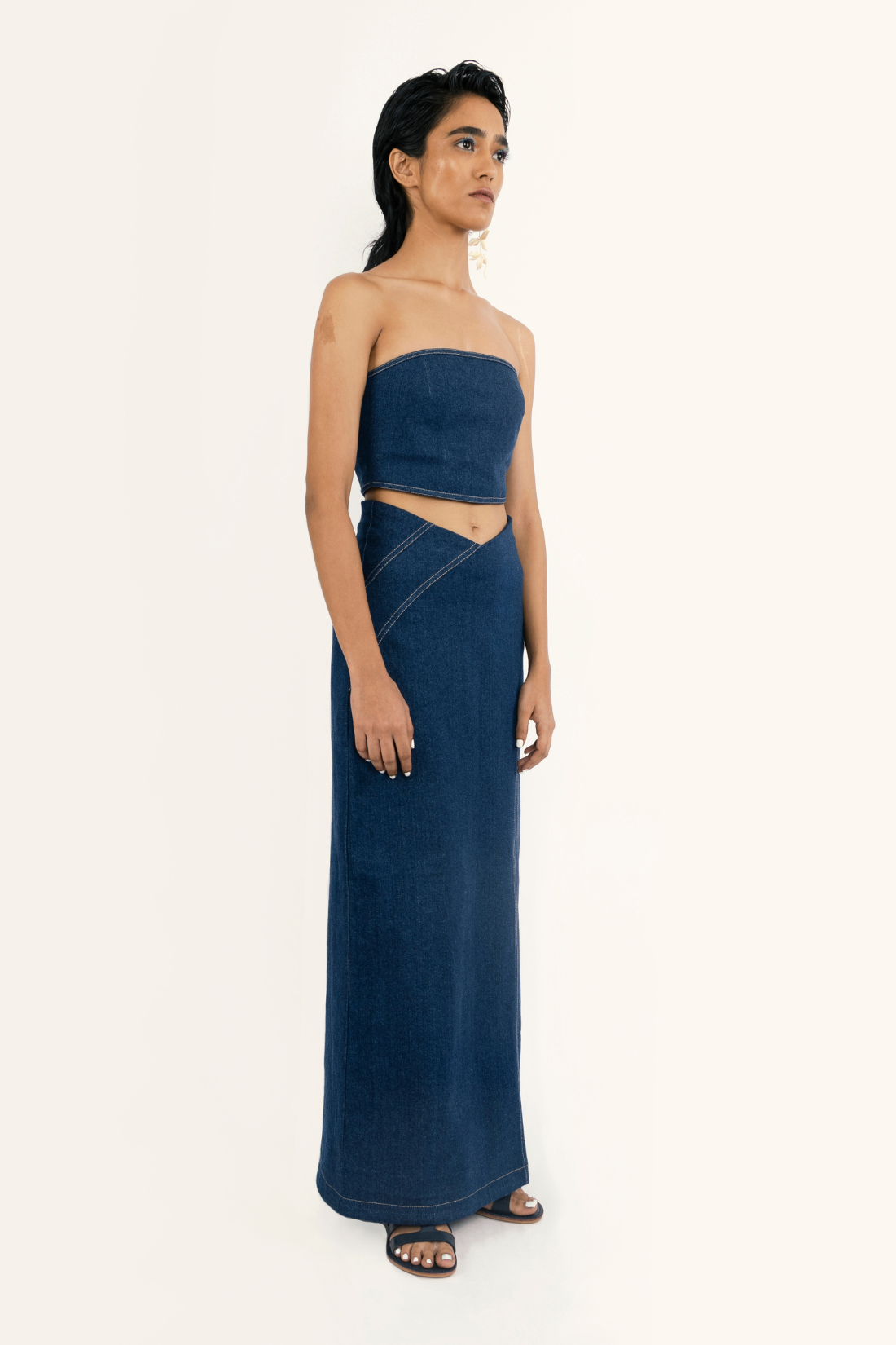 SEASONLESS DIAGONAL SLIT SKIRT