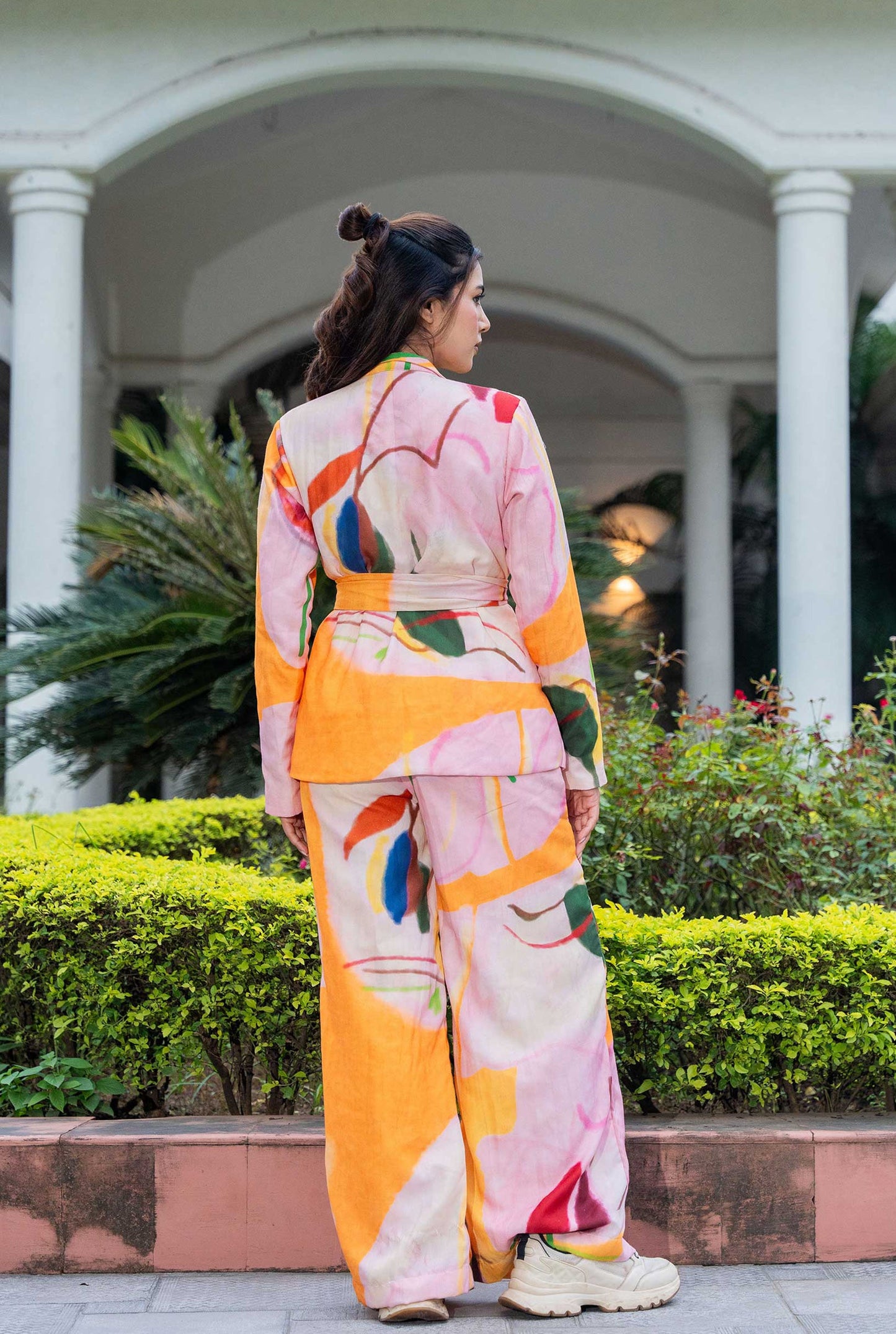 Cool girl Abstract Printed Blazer Co-ord Set with belt