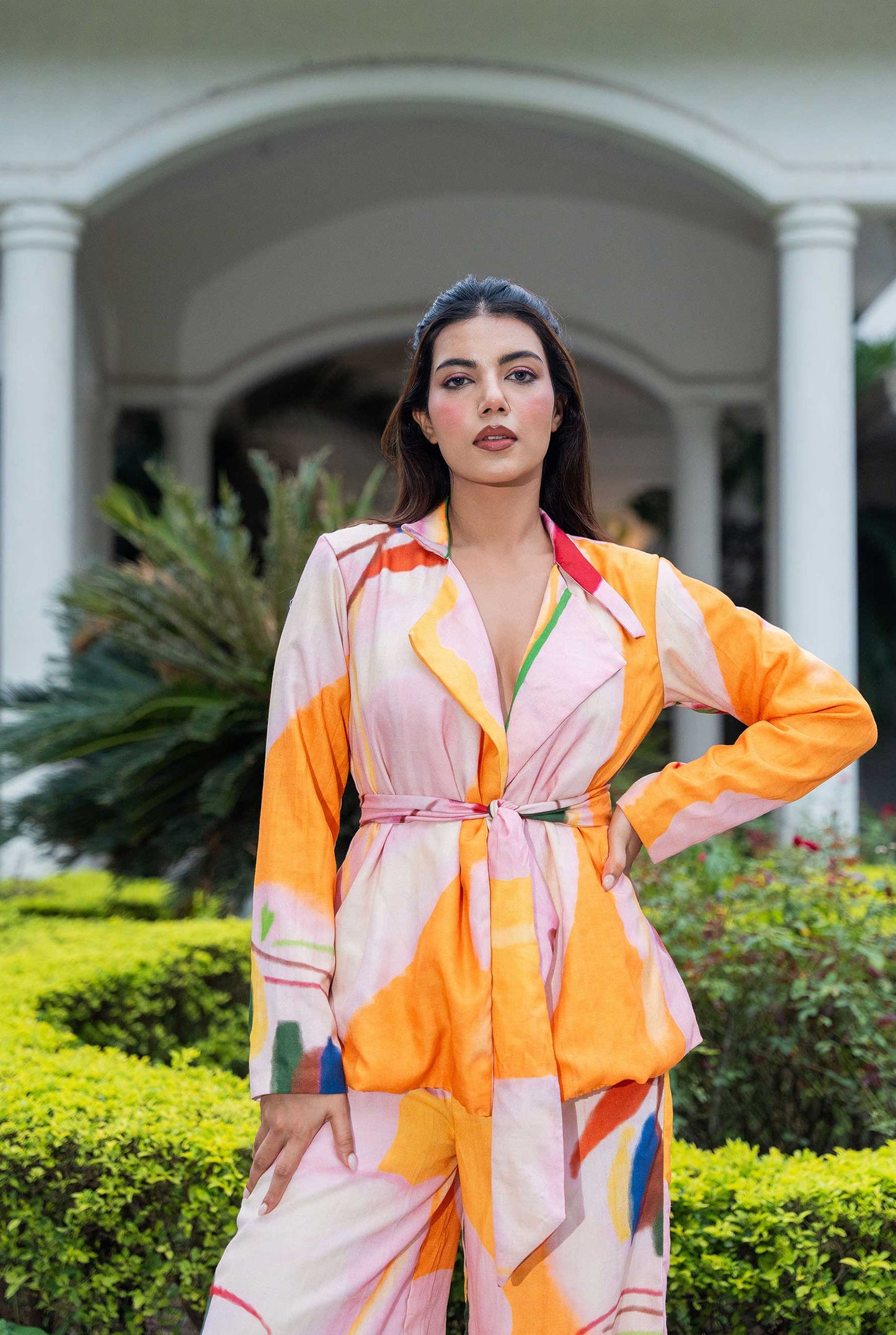 Cool girl Abstract Printed Blazer Co-ord Set with belt