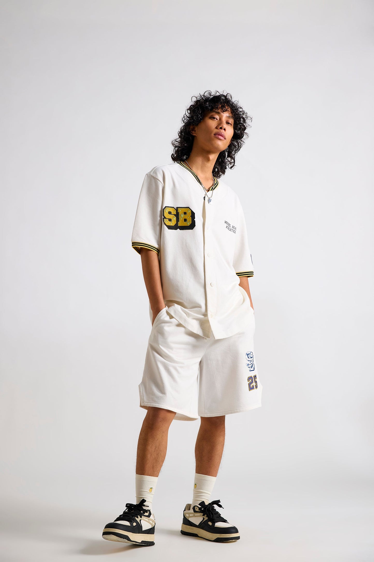 SpongeBob: Mussel Beach Athletics Men's Varsity T-shirt and Shorts Set