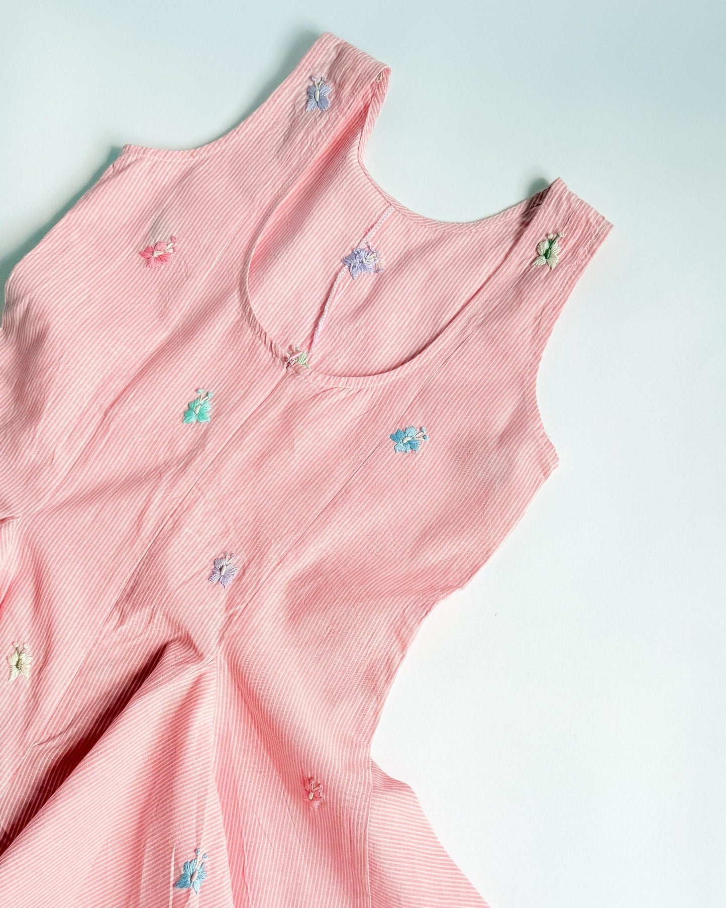 Butterfly Embroidered Flared Romper - Rose - erised pret