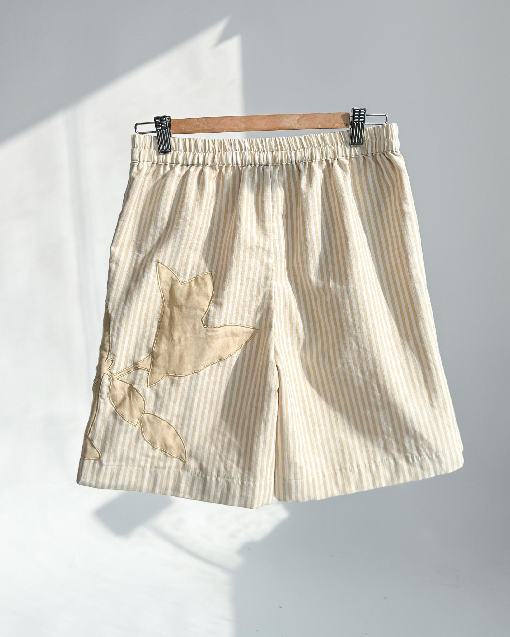 Cotton Bermuda Shorts - Beige - erised pret