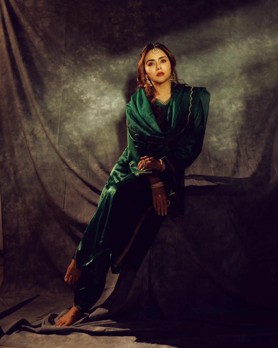 Green Gajji Silk Embroidered Kurta Set With Dupatta - Outro Studio