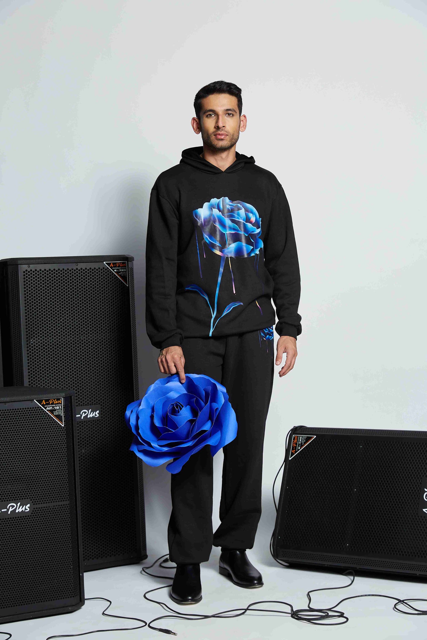 Unisex 'Blue Rose' Sweatshirt
