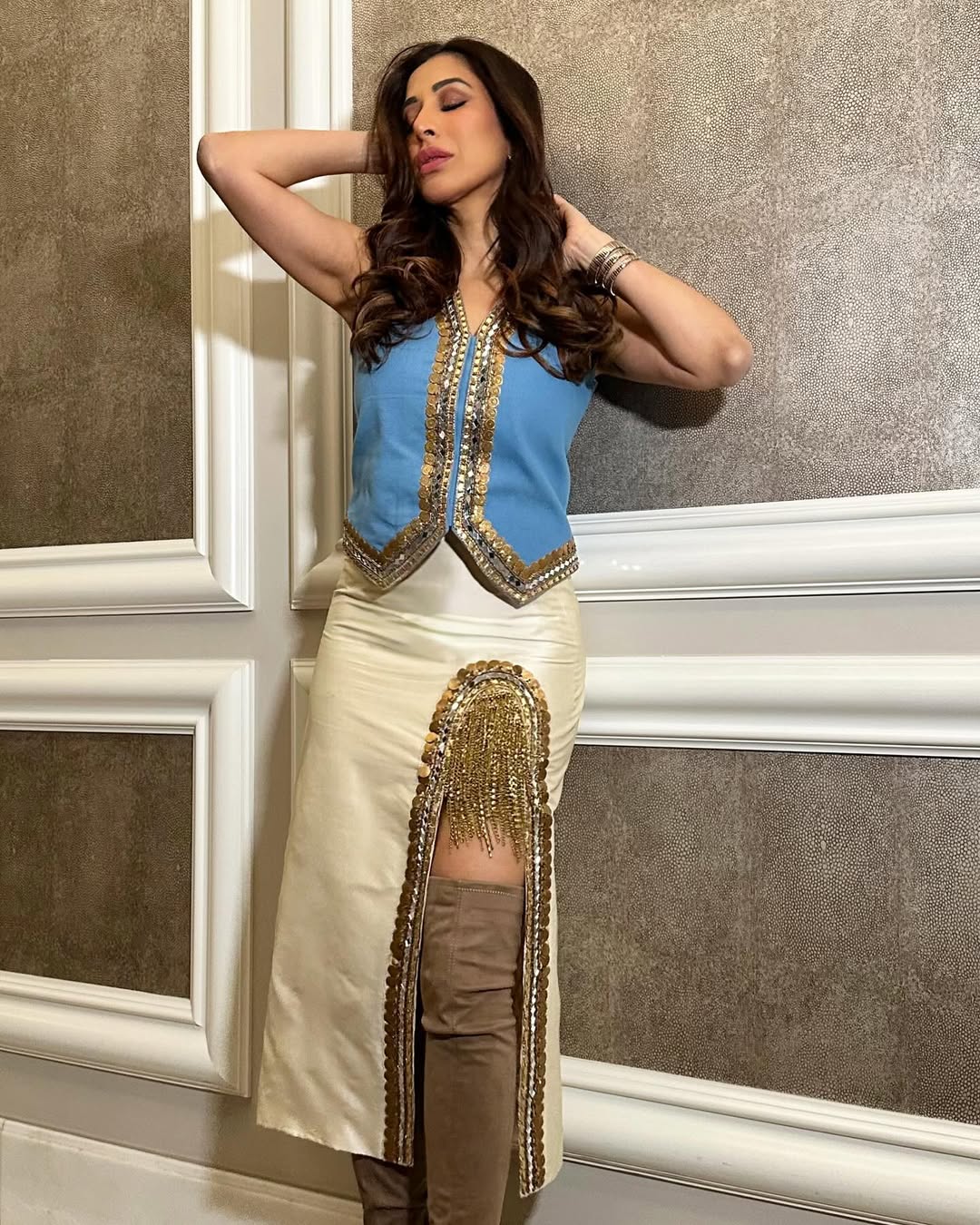 DENIM WAISTCOAT WITH TAFFETA SKIRT AND GOLD HANGING LACE