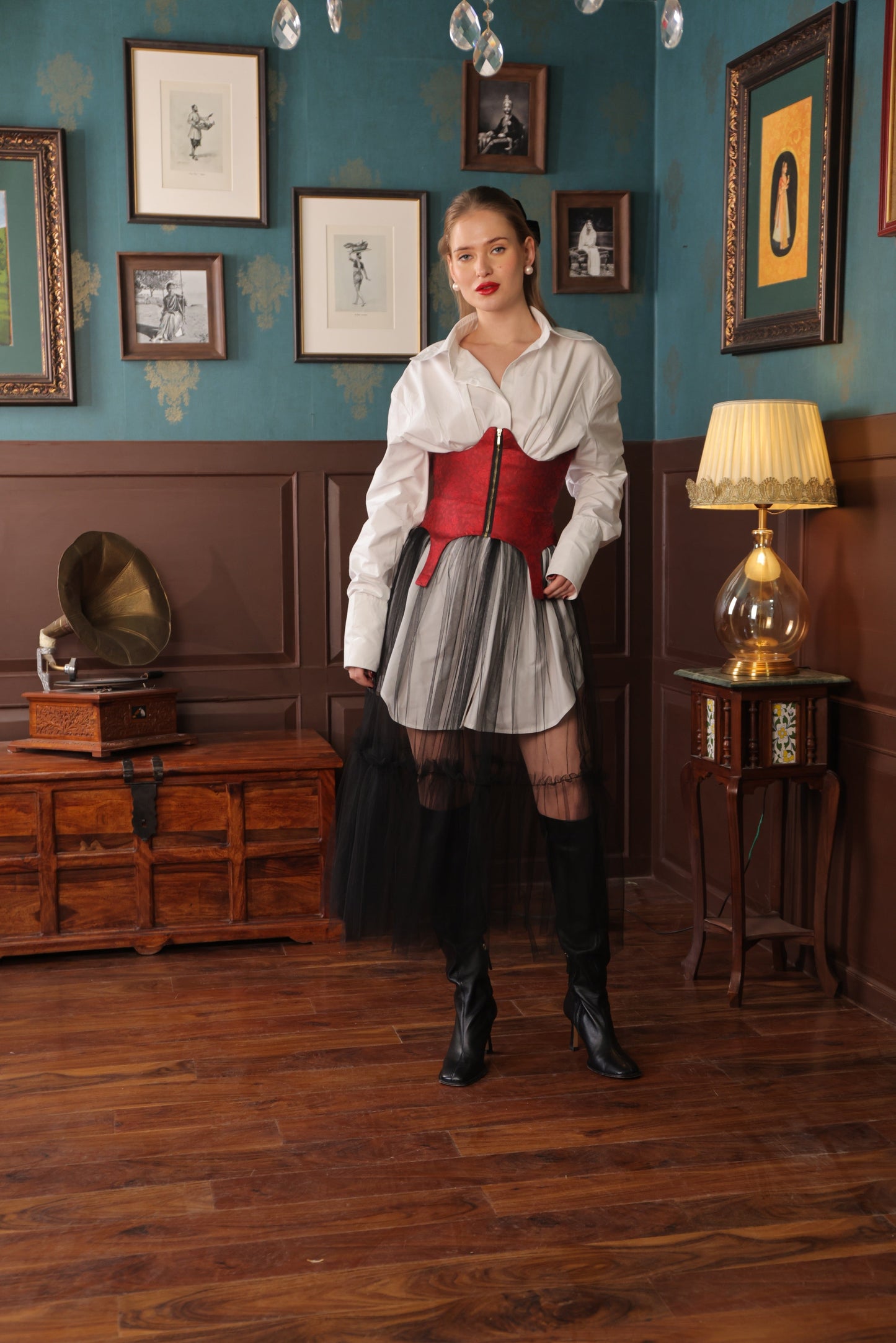RED REBELLION SET