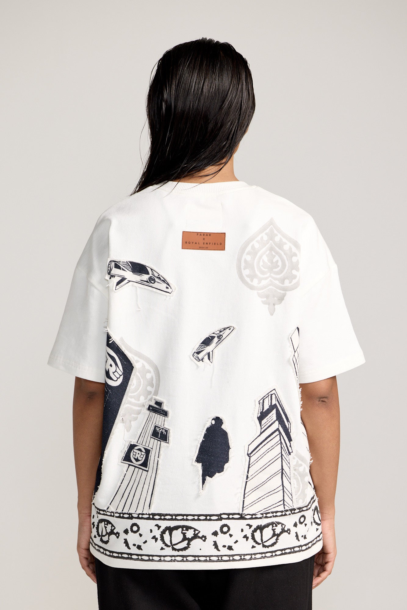 Roar of a Legend Block-Print T-shirt