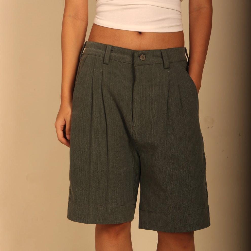 Unisex Pleated Shorts