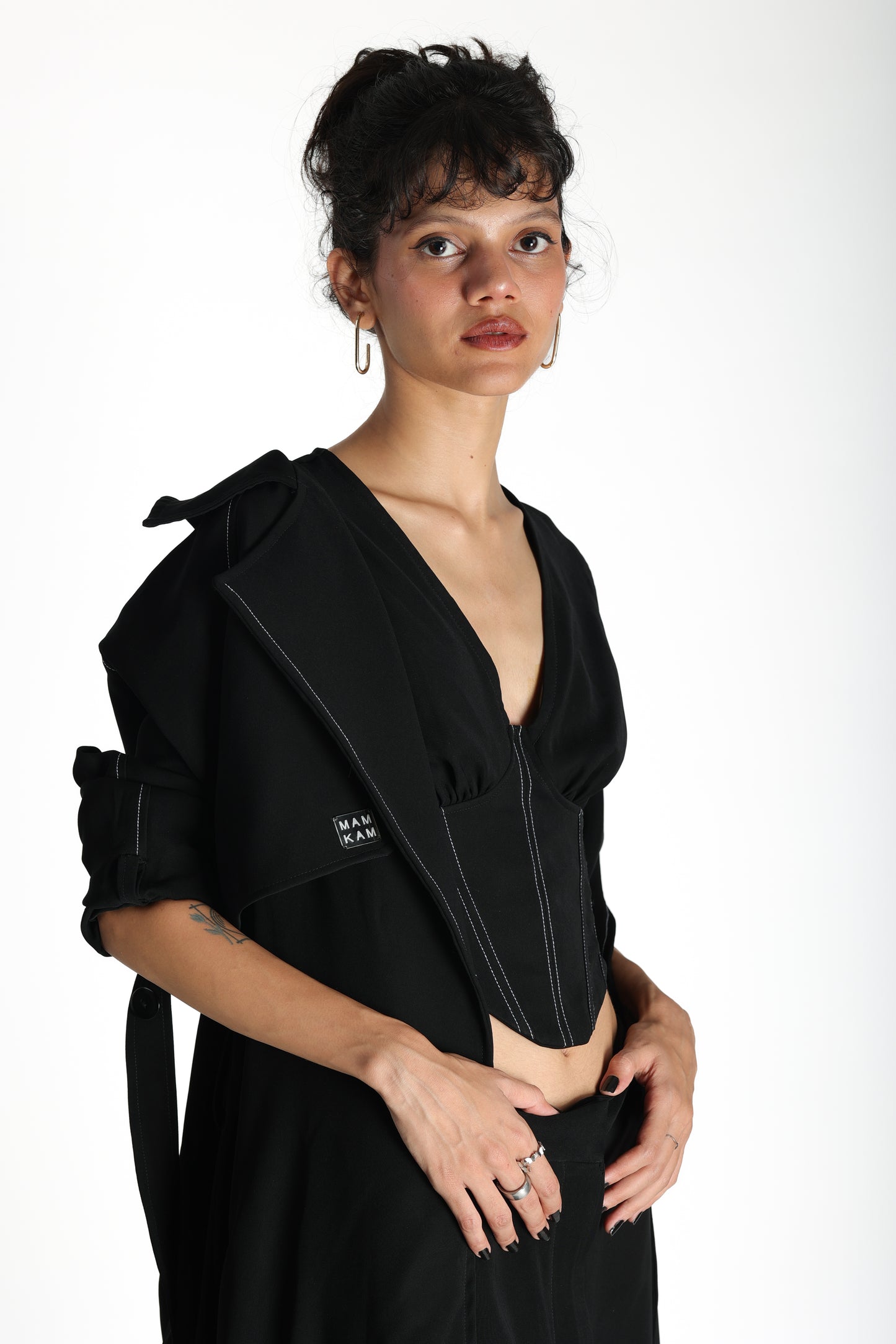 TRENCH COAT