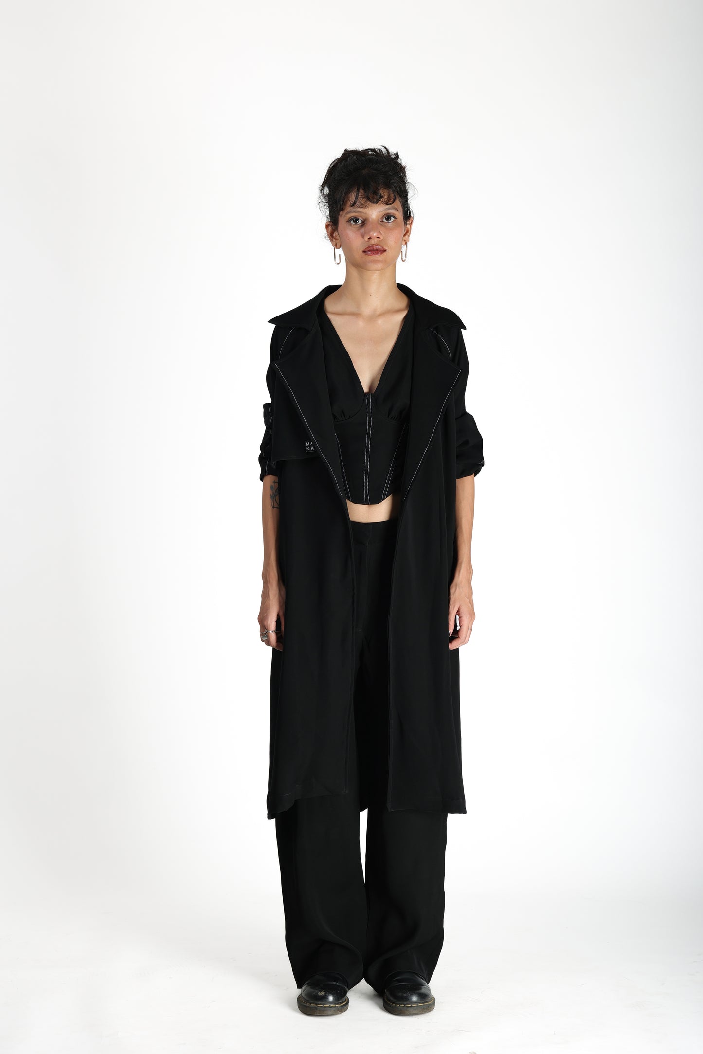 TRENCH COAT