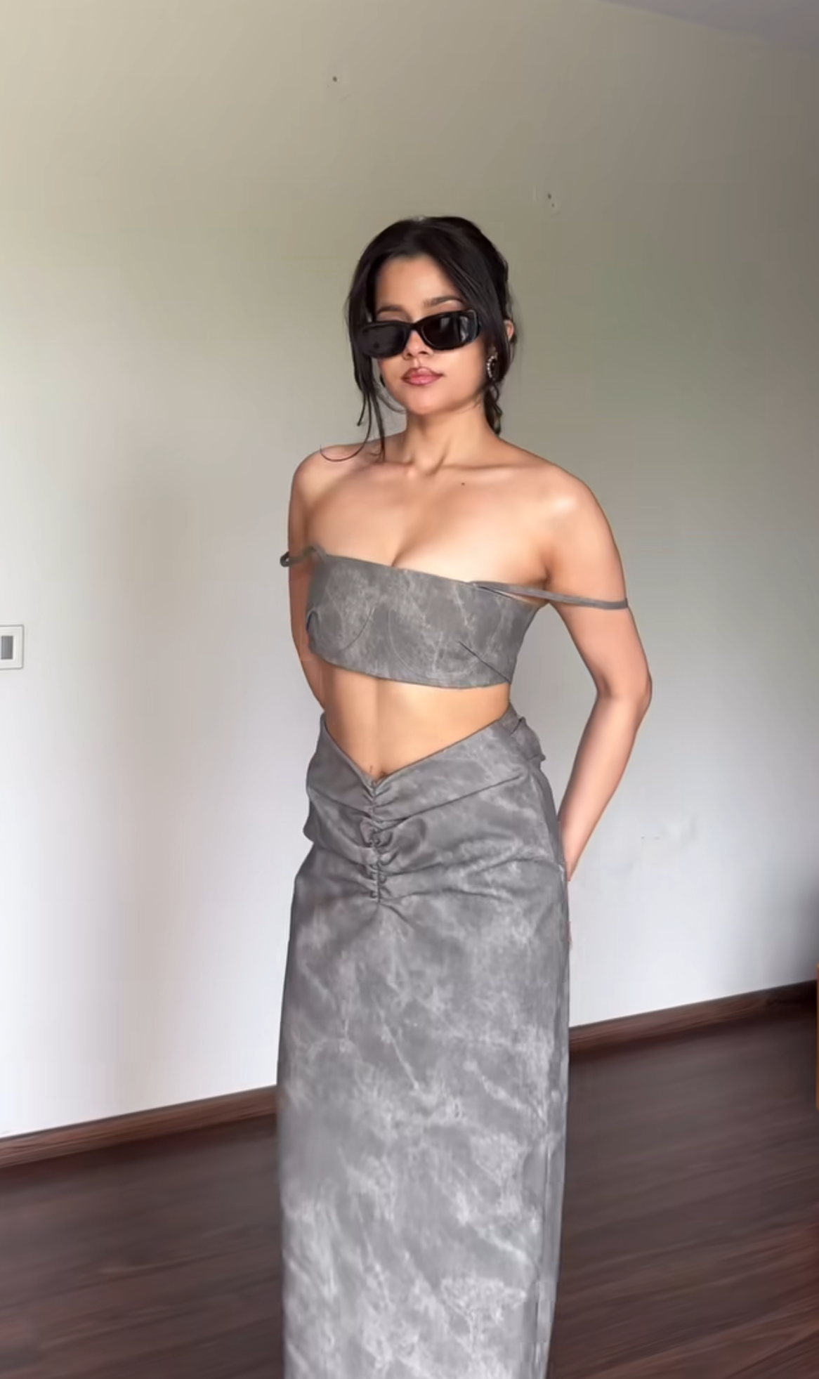 CAVING BRALETTE