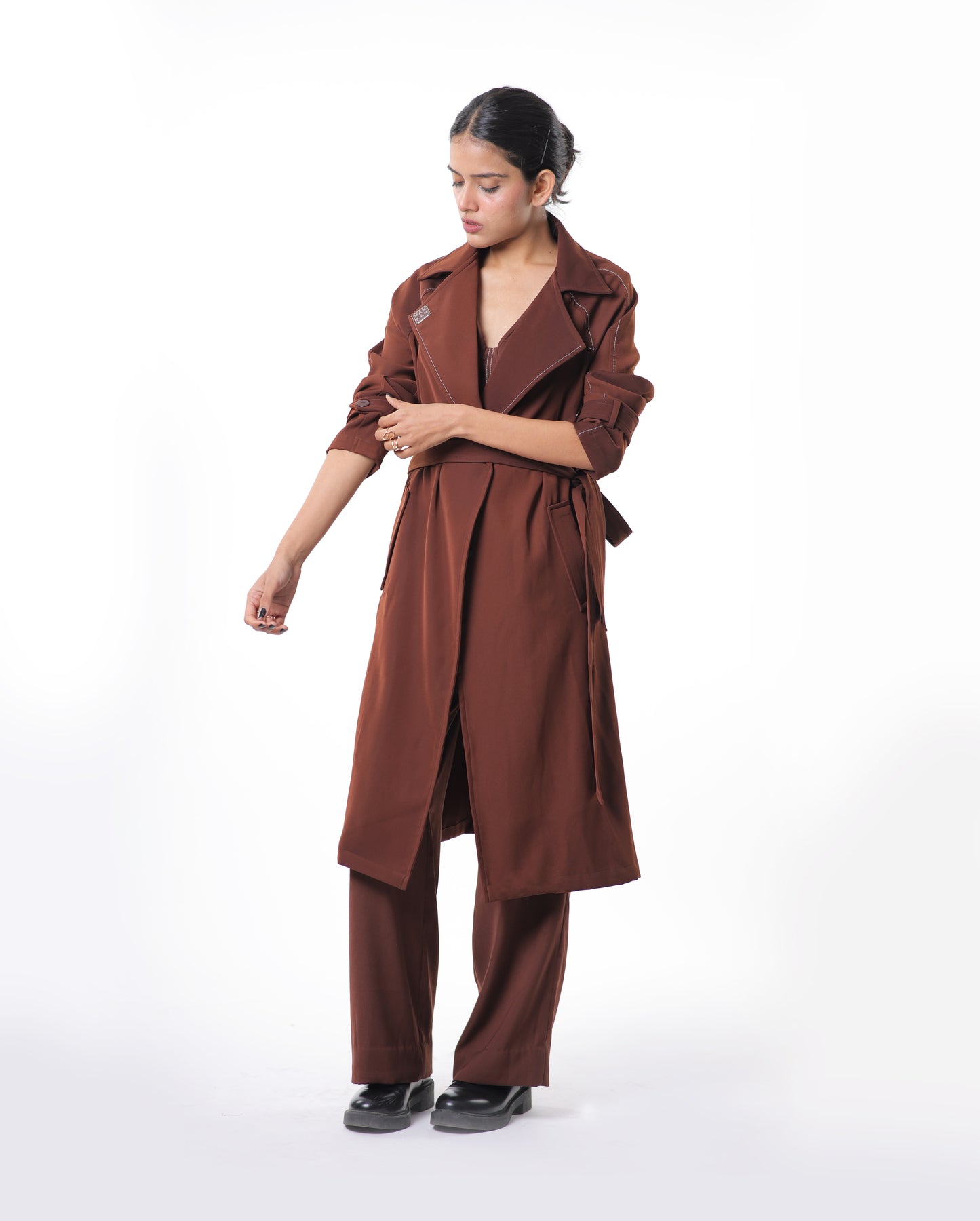 TRENCH COAT