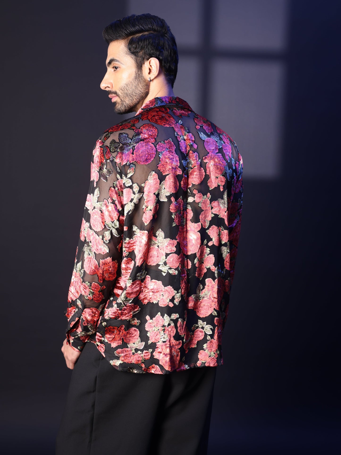 CRIMSON ROSE ZIP SHIRT