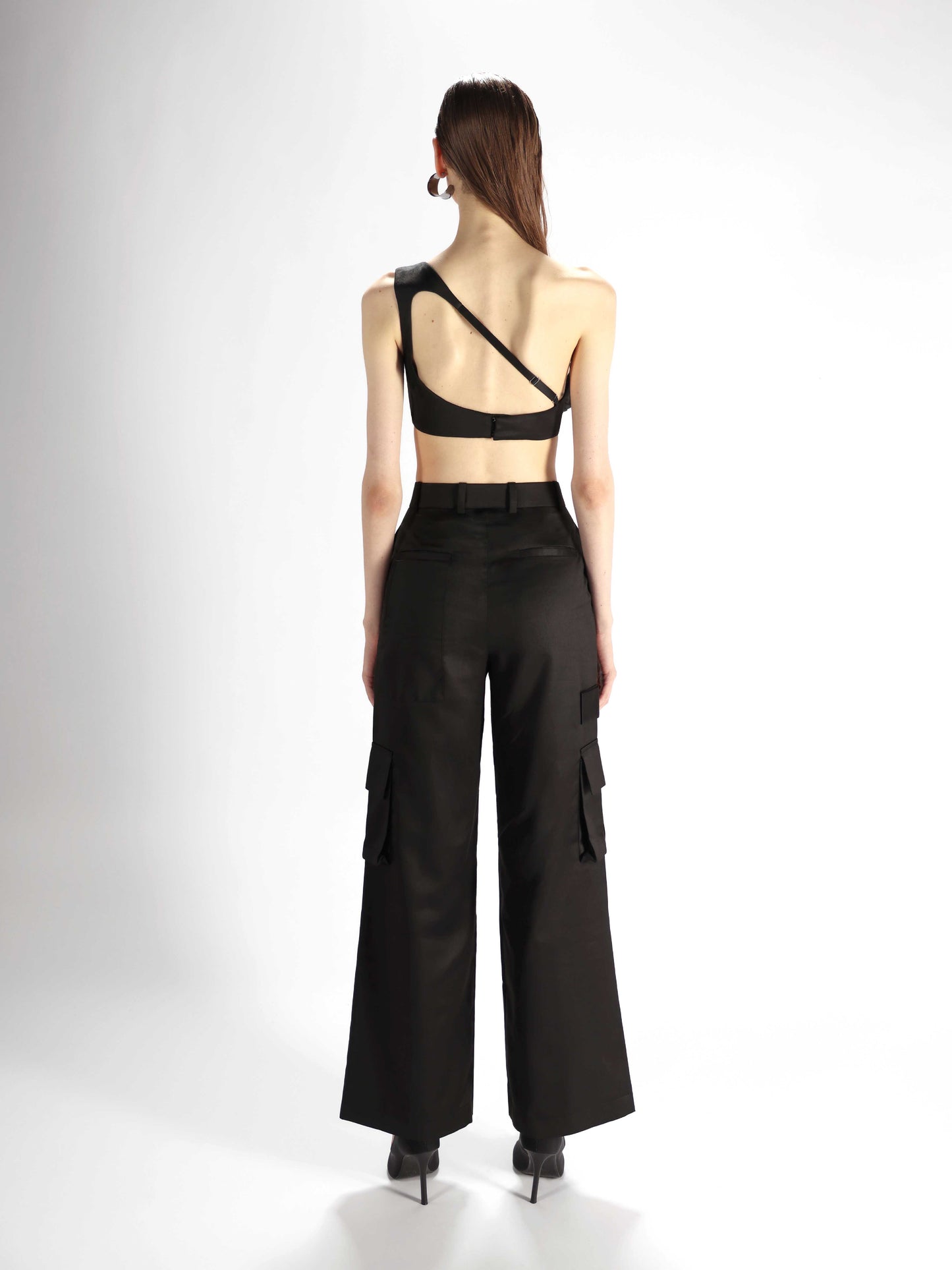 Noire Cargo and Underwire Top Set