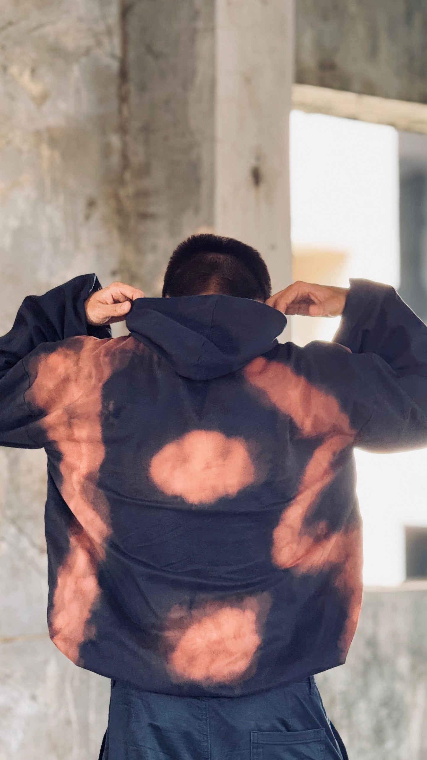 RUST HOODIE