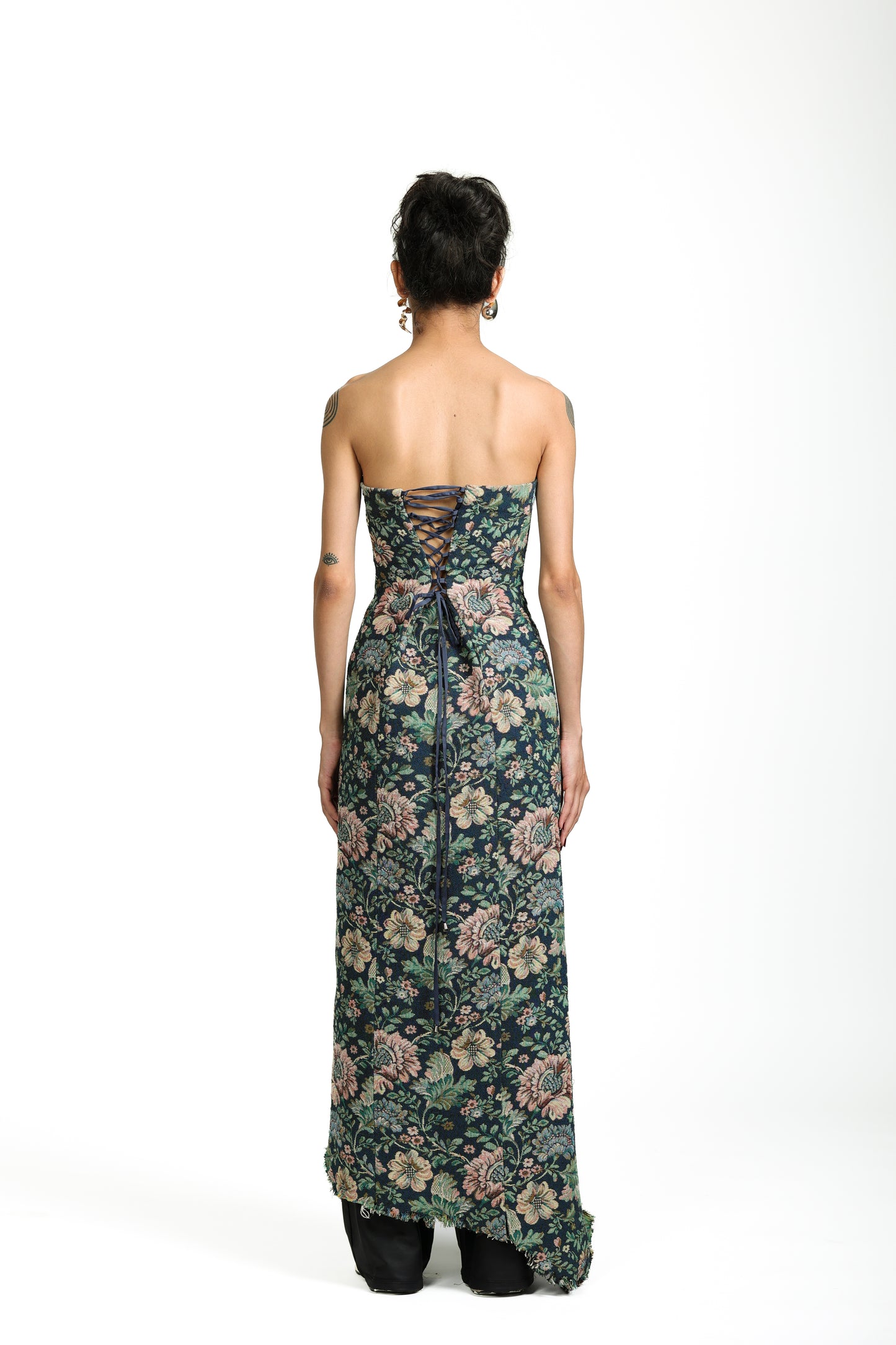 SOFA DRESS