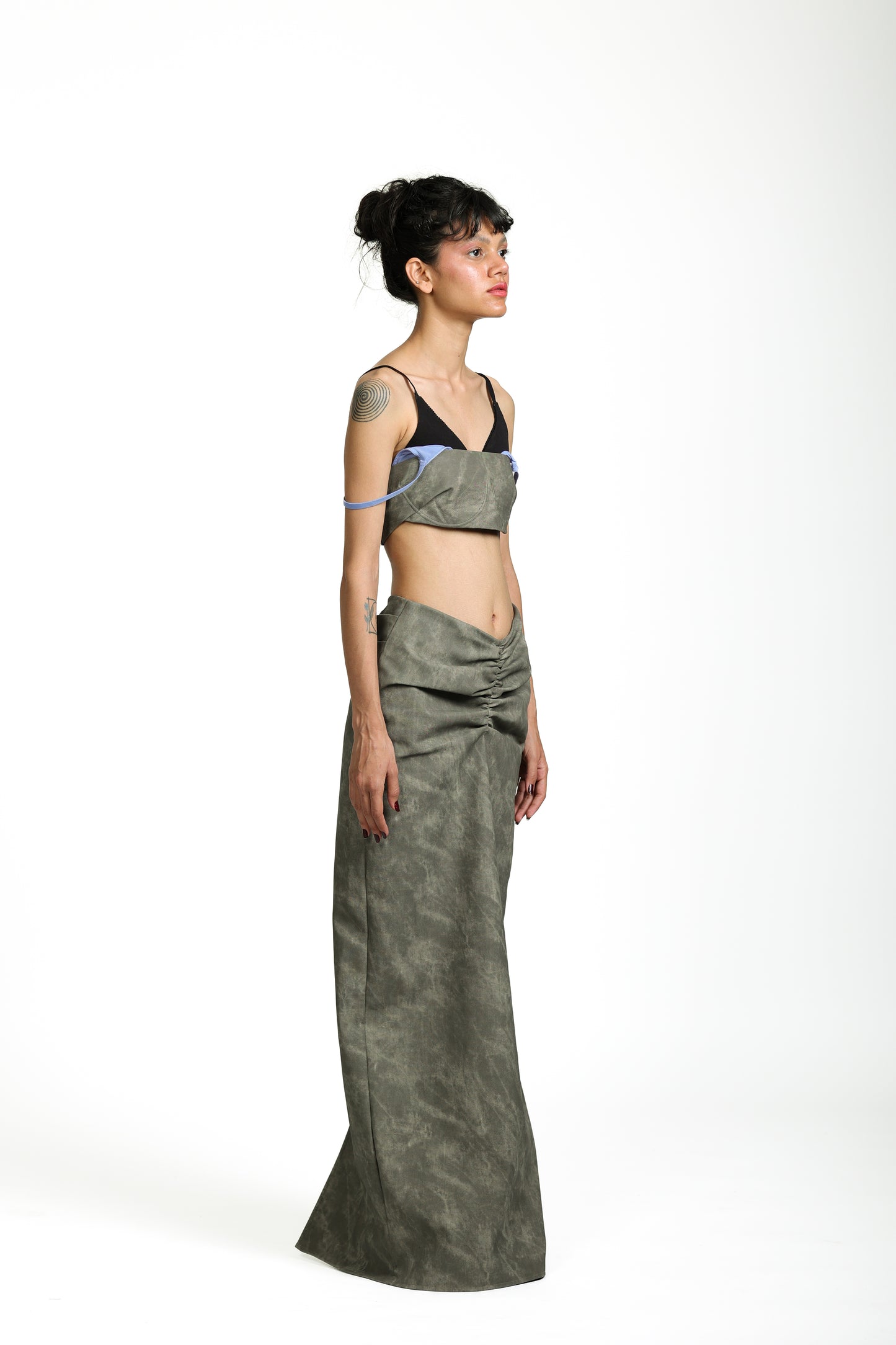 CAVING SKIRT