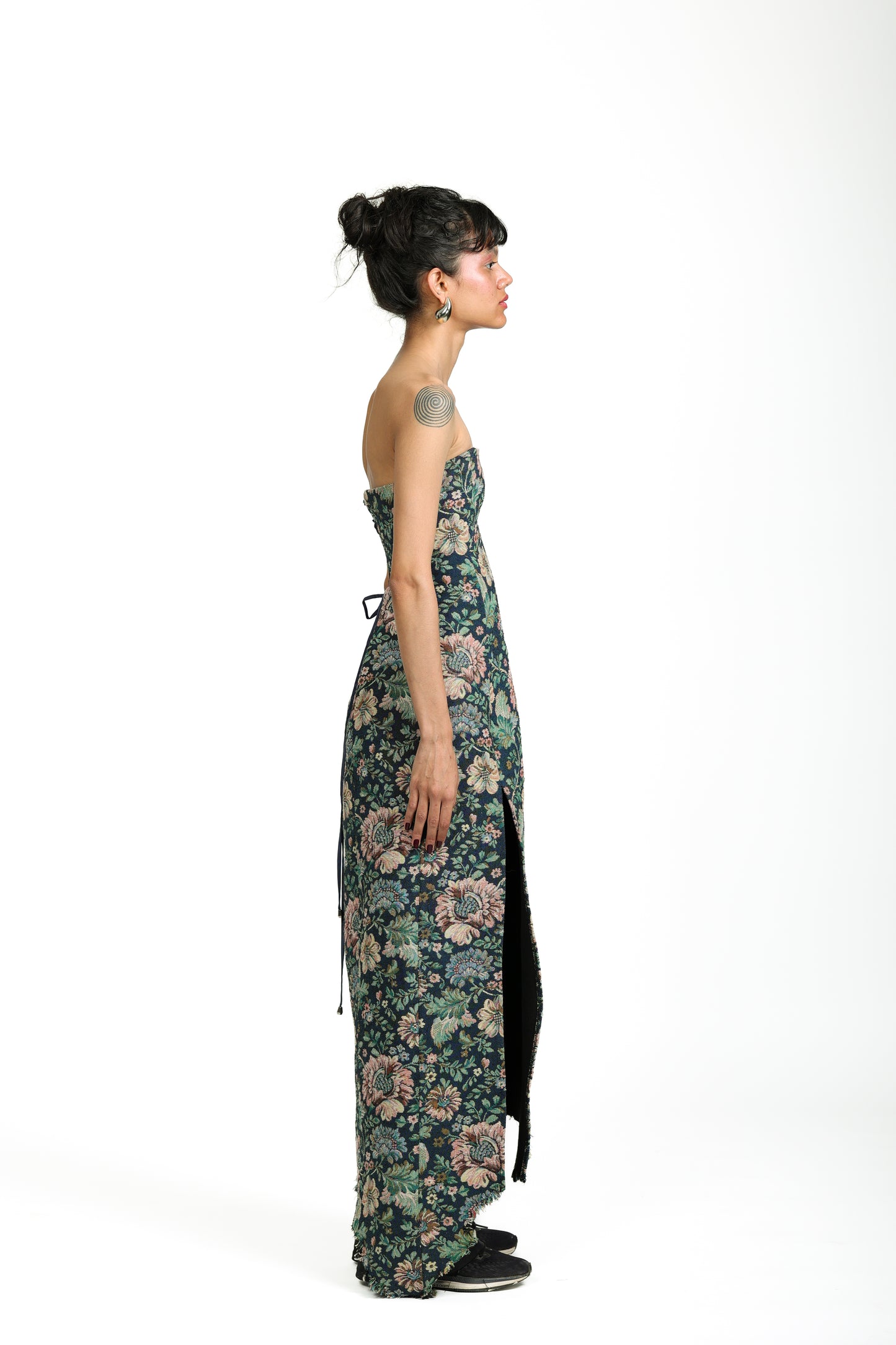 SOFA DRESS