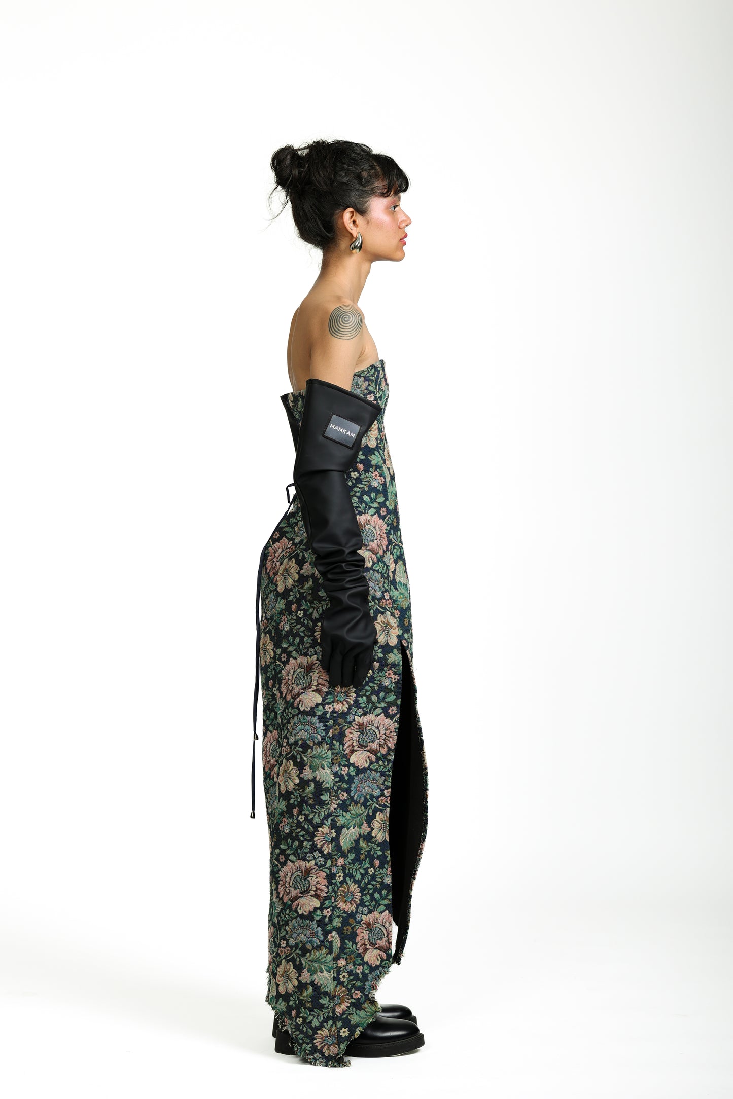 SOFA DRESS