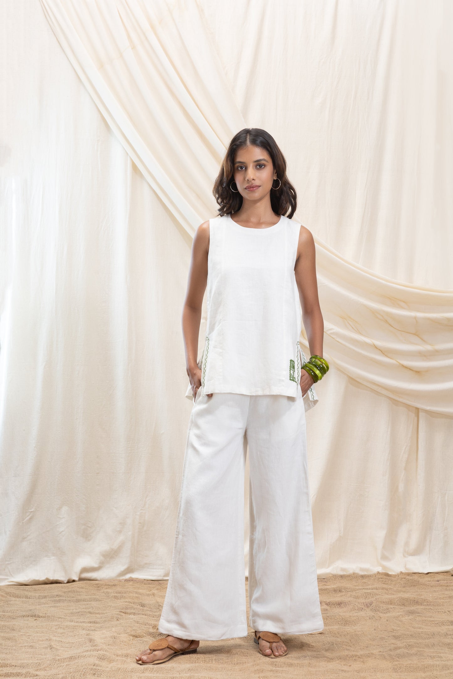 Wide legged pants