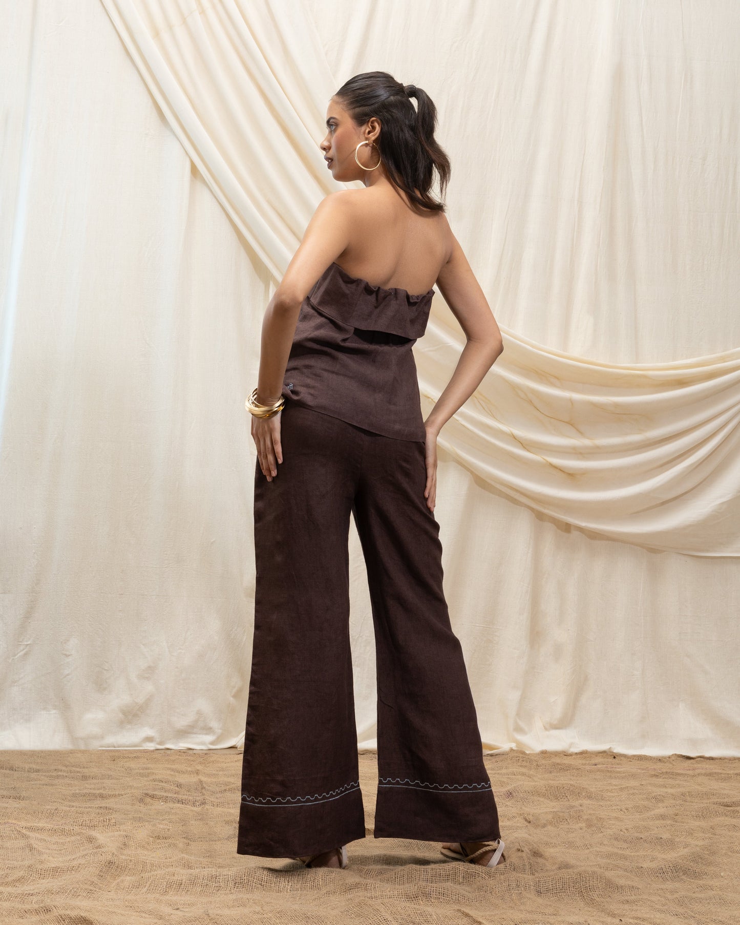 Bell bottom pants