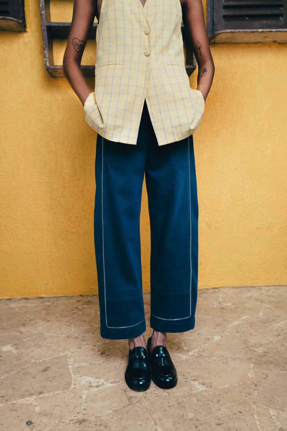 ZIPPER PANEL jeans,bottoms