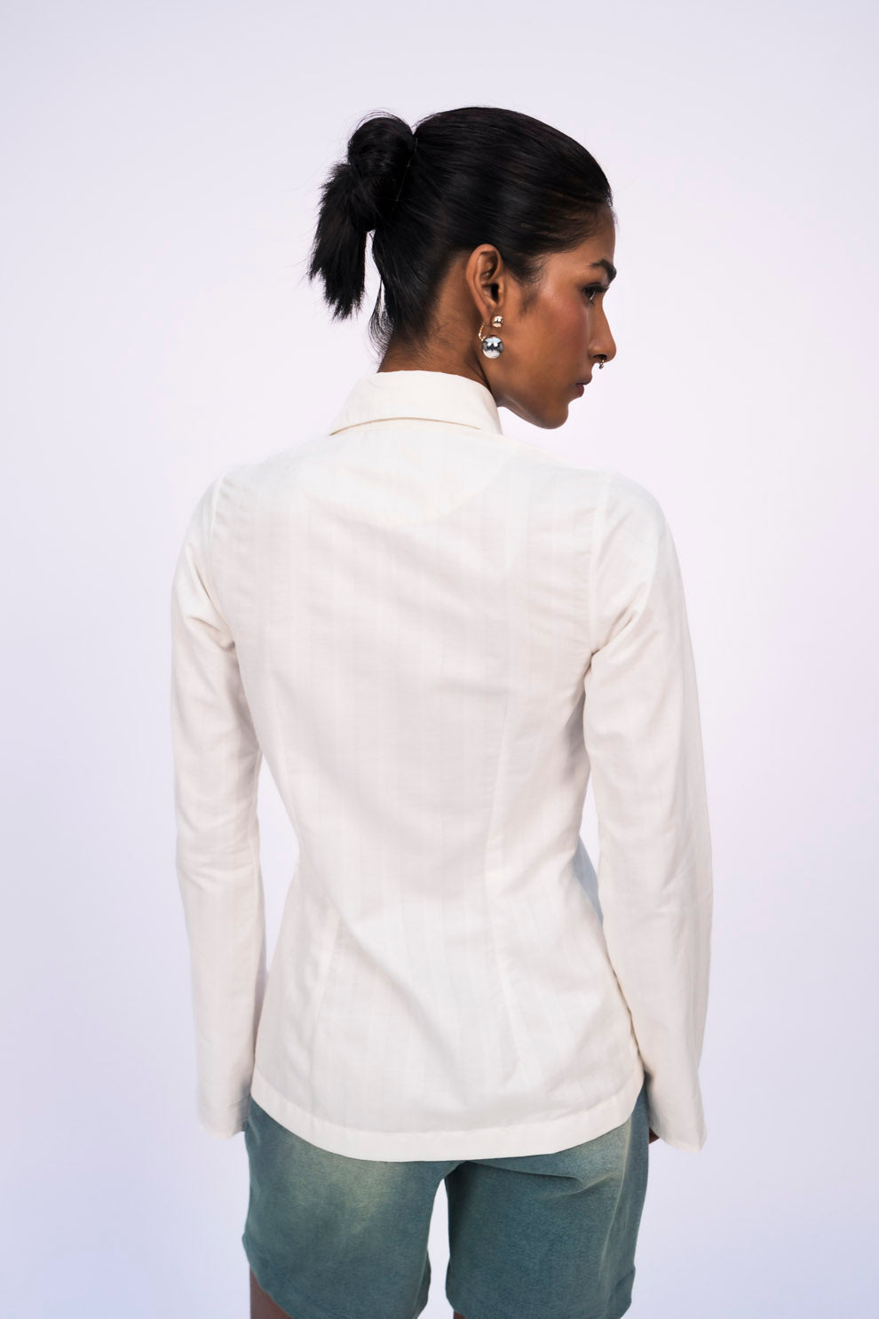 VERTICAL STRIPE SHIRT