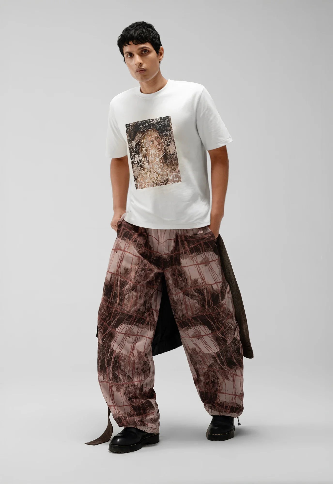 Vandal Relaxed Tee