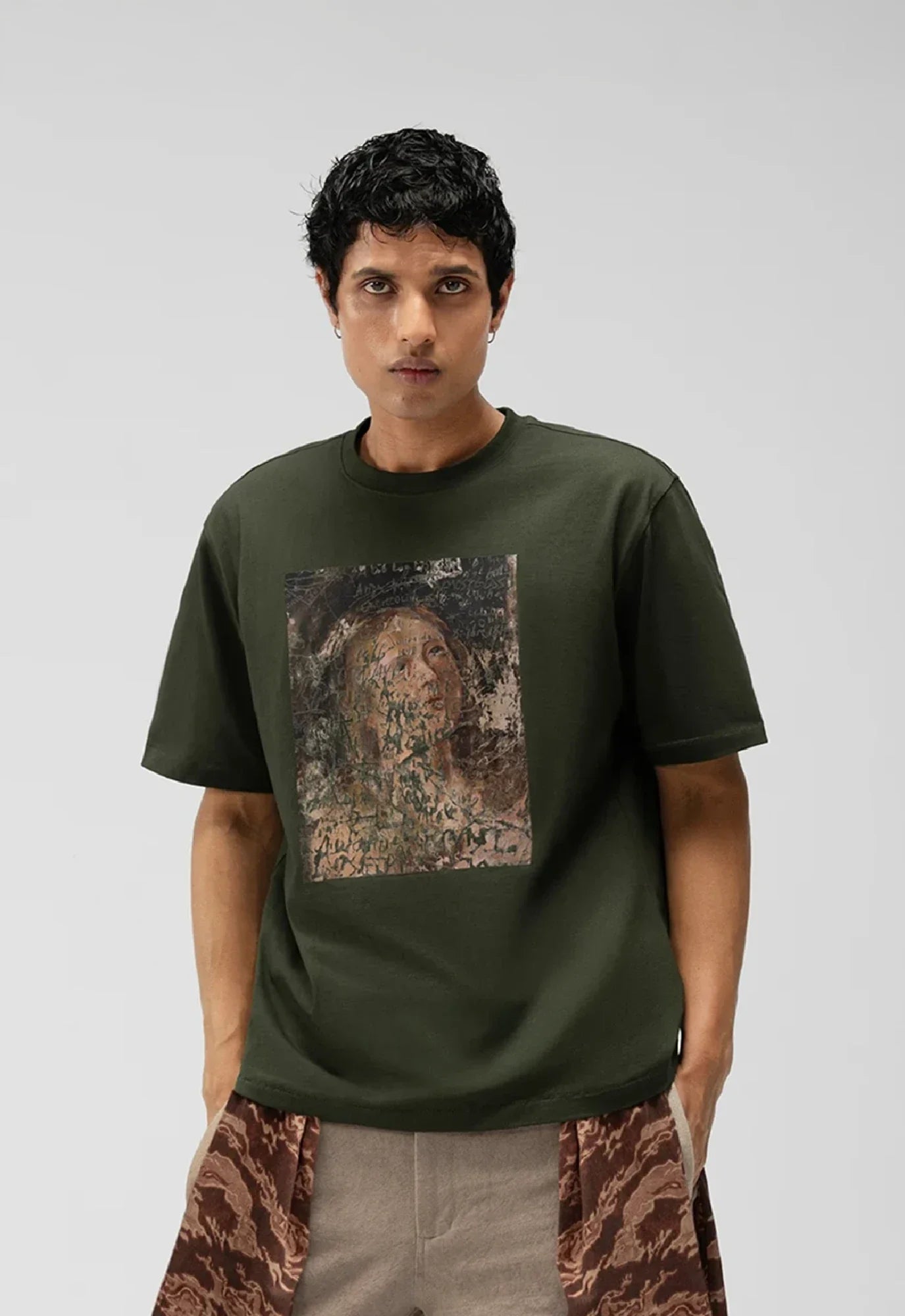 Vandal Relaxed Tee