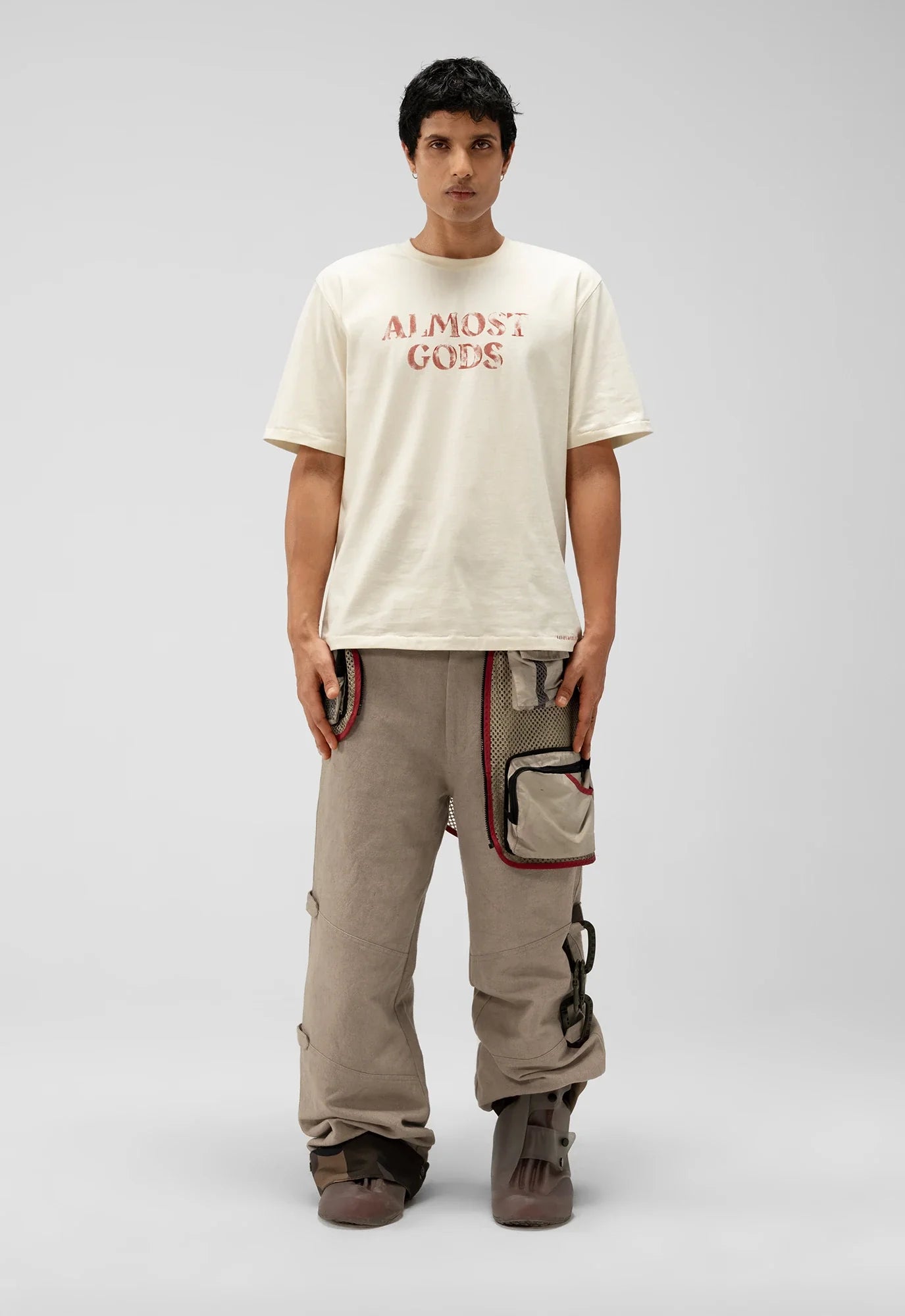 Logo Relaxed Tee