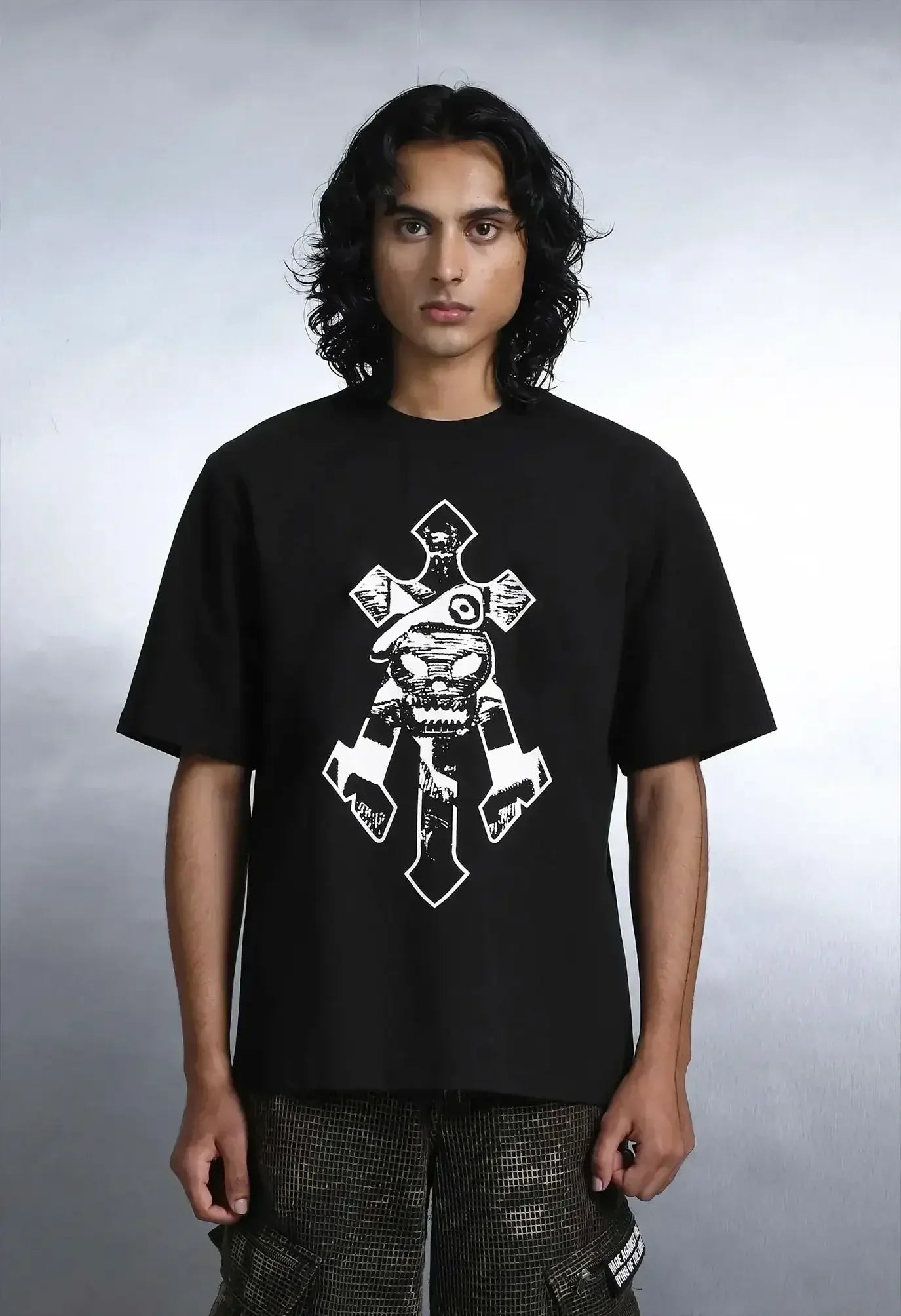 Insignia Relaxed Tee