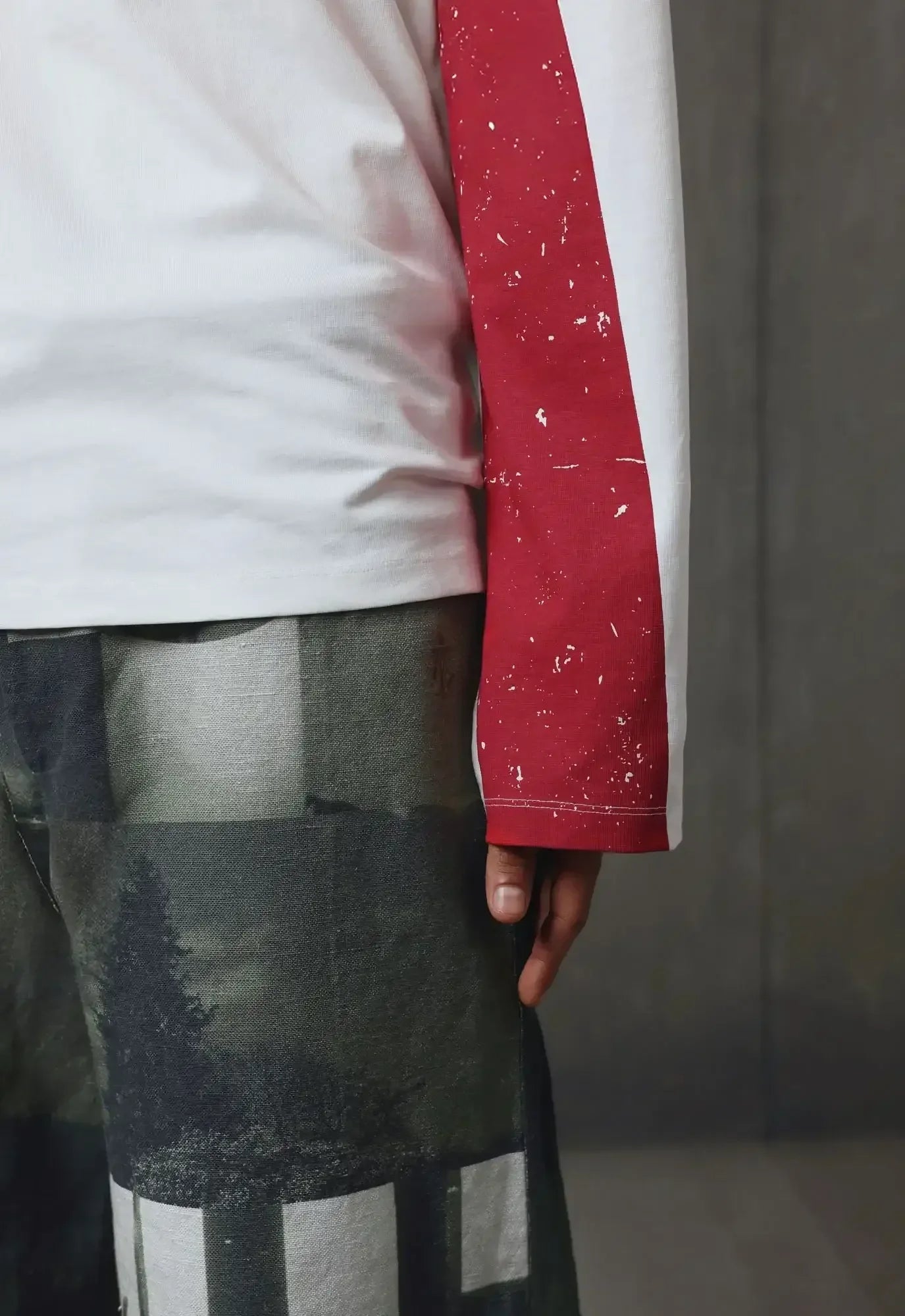 Debris Long Sleeve Relaxed Tee